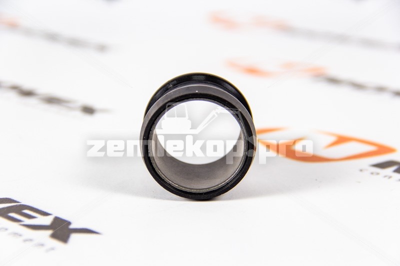 200V98182-0003 SITRAK Труба вставная для антифриза 40/DN32
