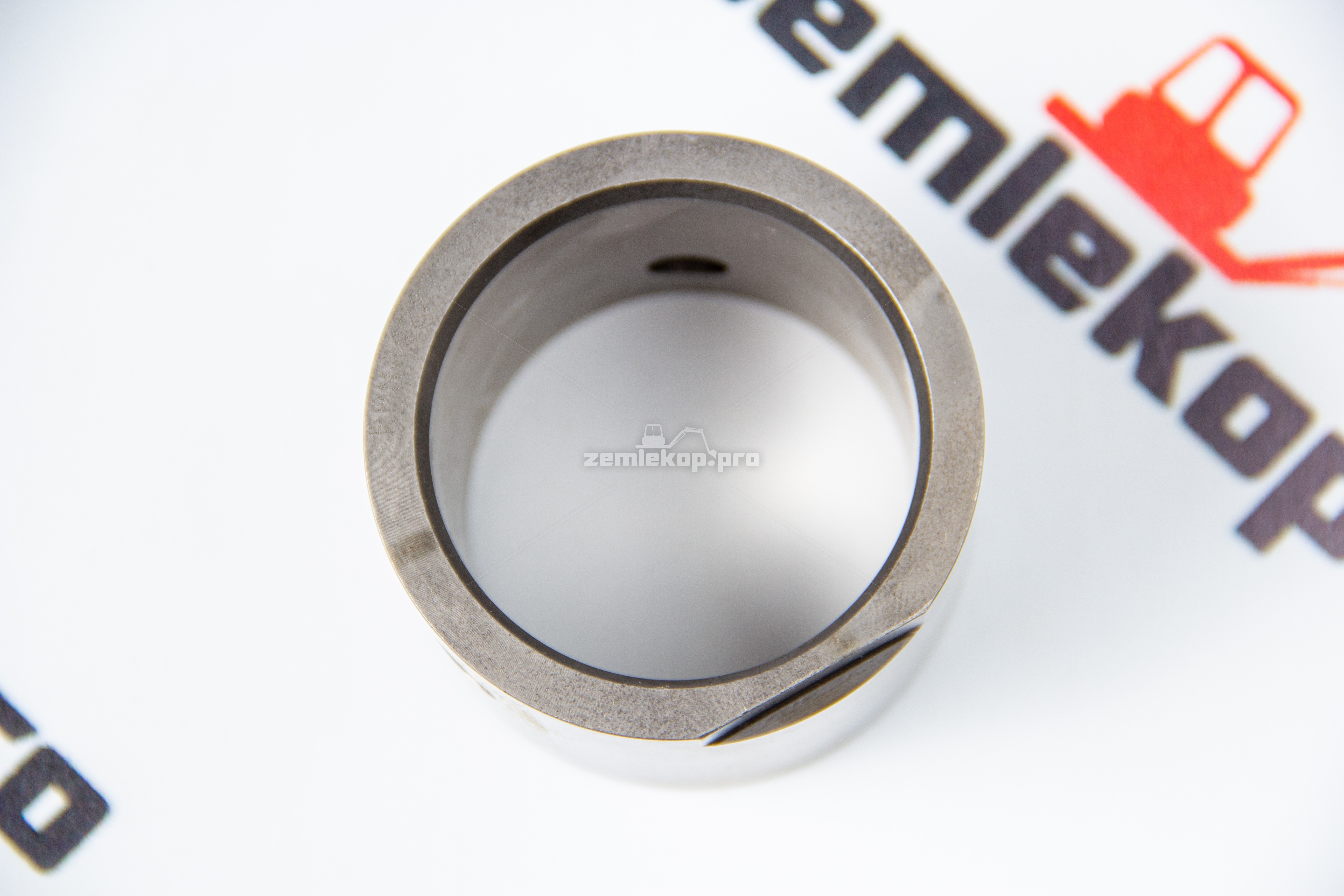 4207366 Втулка DANA