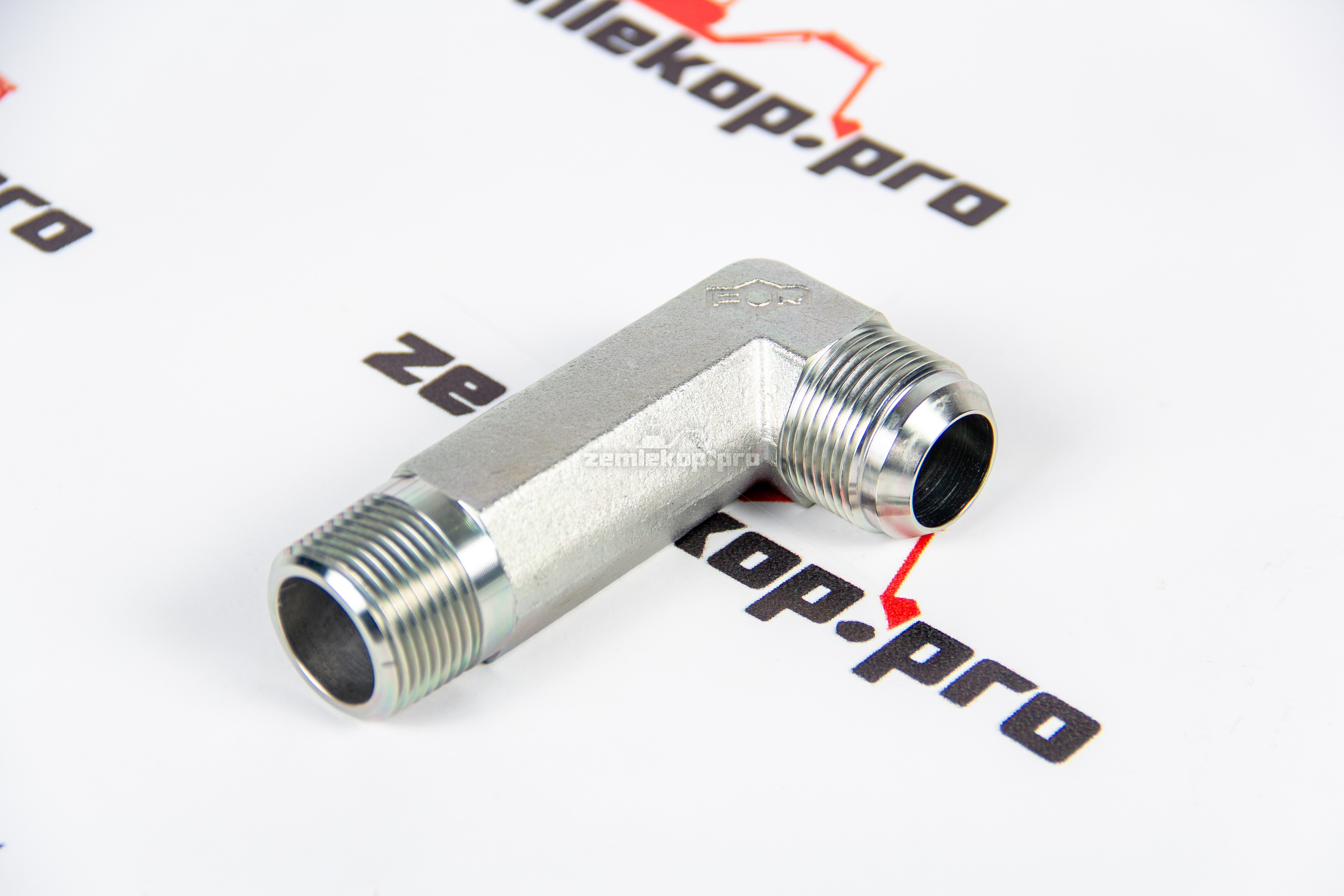 4212162 Угол DANA