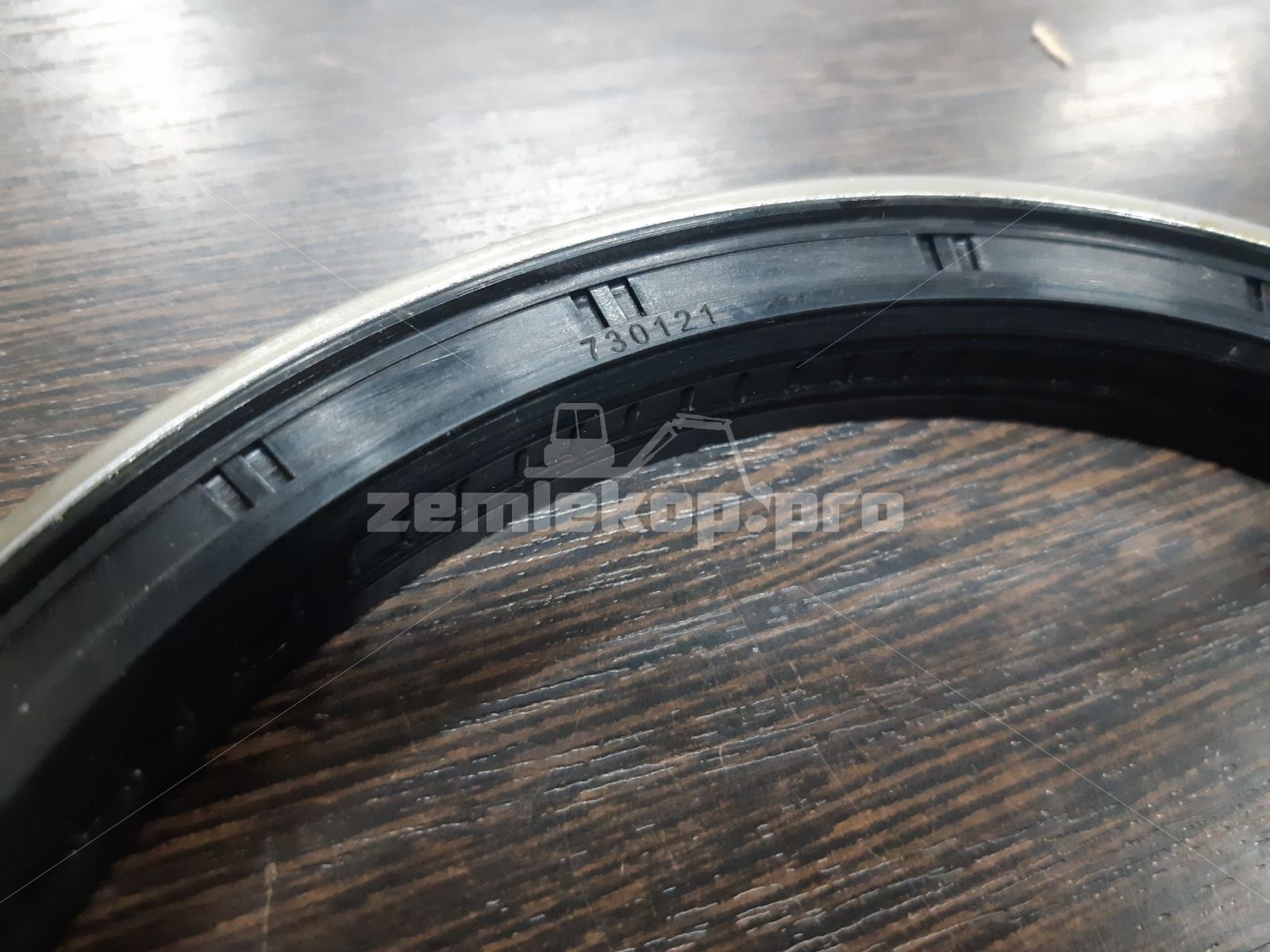 85825035^ Сальник 149703, 47702, 6193408M1, 133267, 87313744, 148307, 149702, VOE15196337