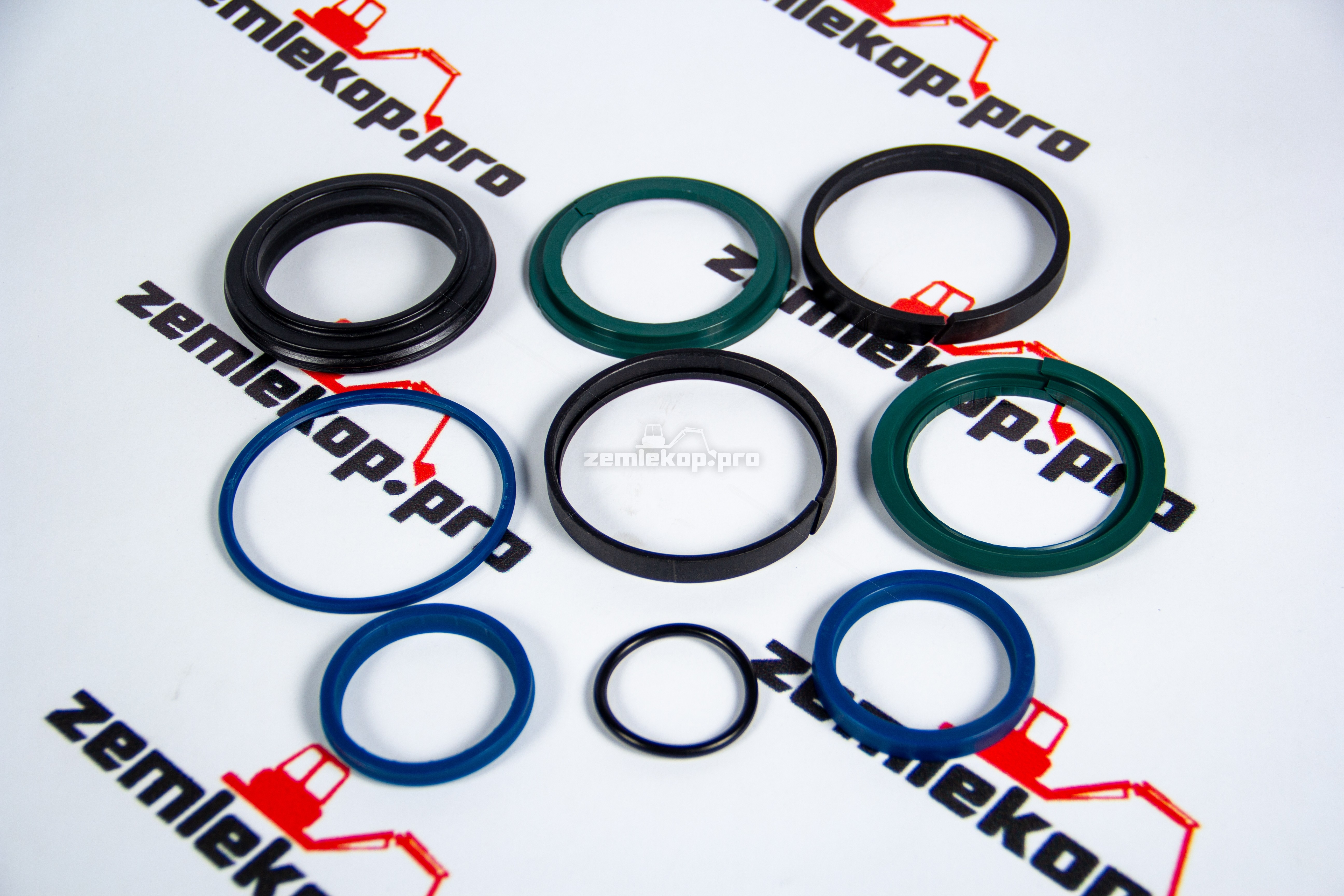 87573868 Ремкомплект гидроцилиндра челюстей CNH B95, LB110, 590SR 85824250