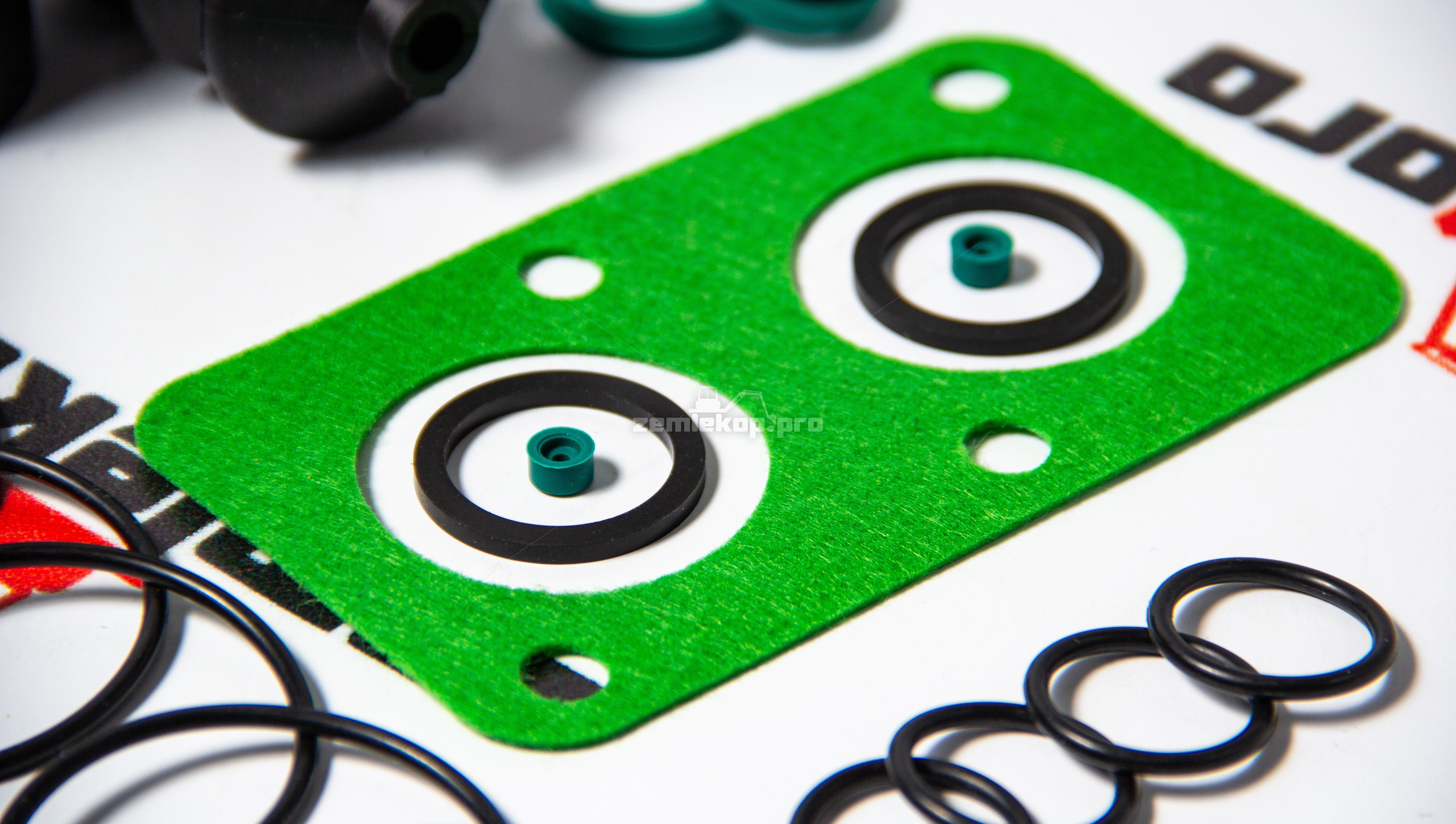 12040101 Ремкомплект VOLVO (для гидроцилиндров 11886865, 11886053)