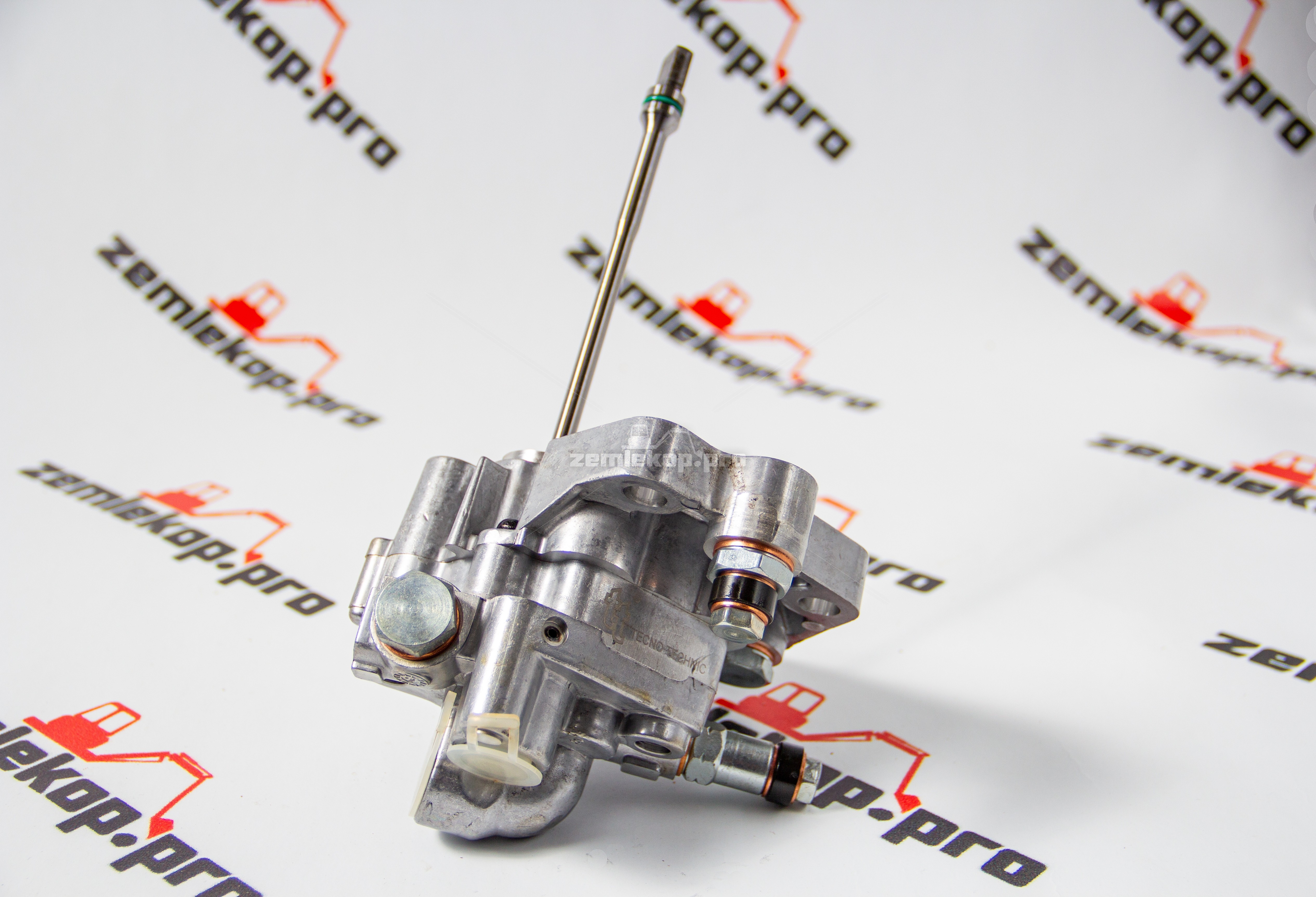 VOE9021067551 Насос VOLVO