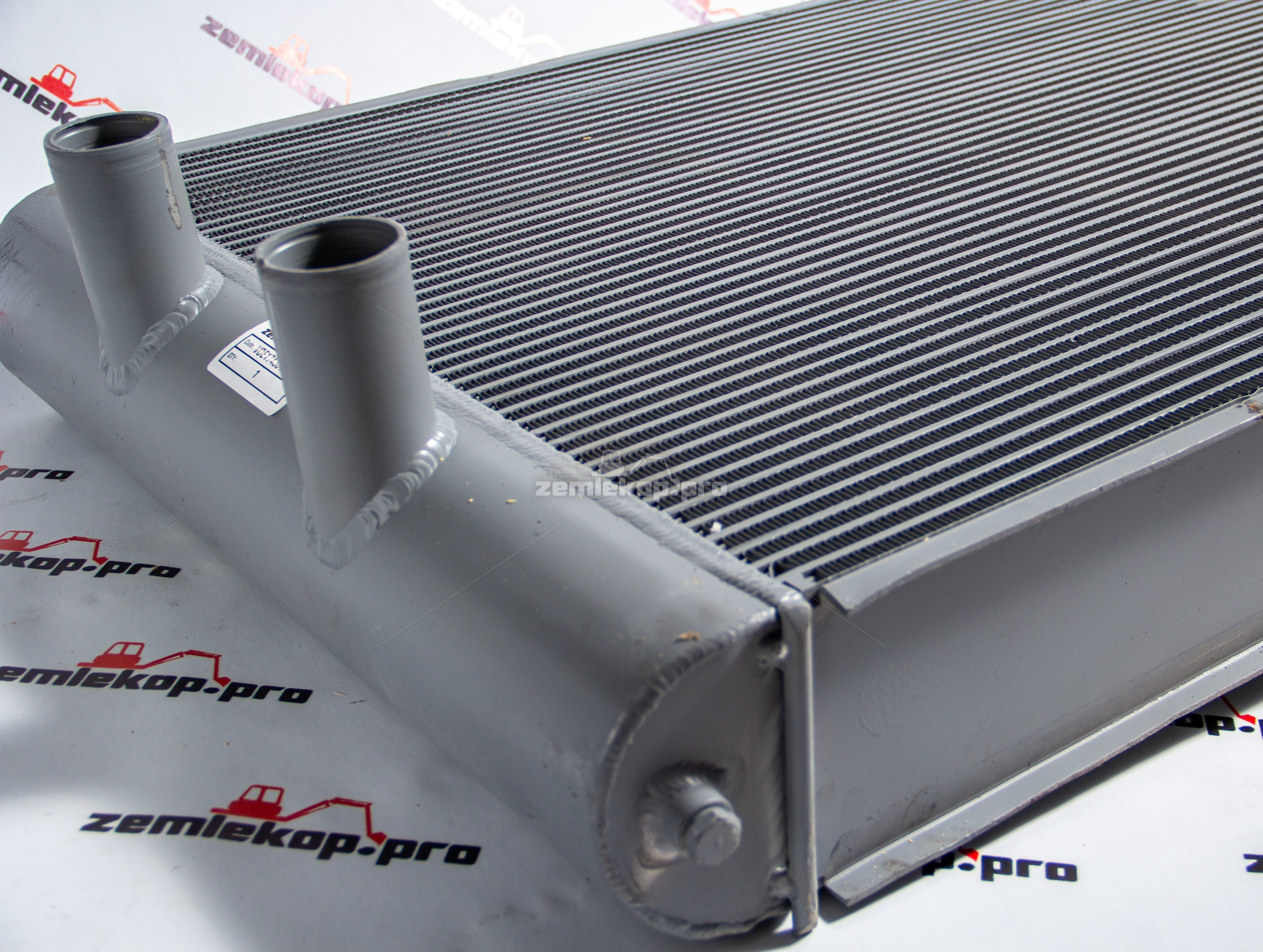 VOE17430104 Радиатор VOLVO