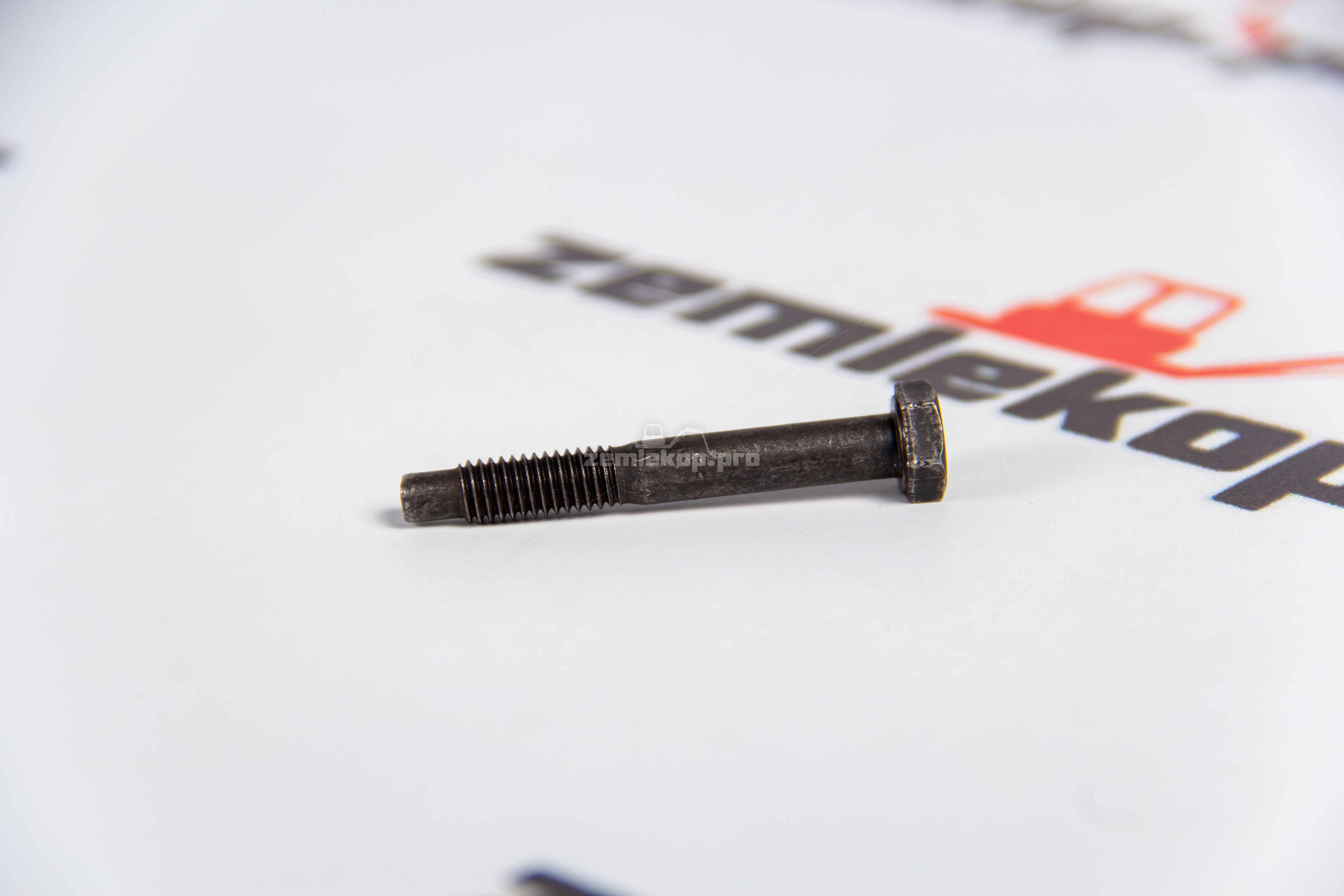 0736004055  Болт K9004140, ZGAQ-02219