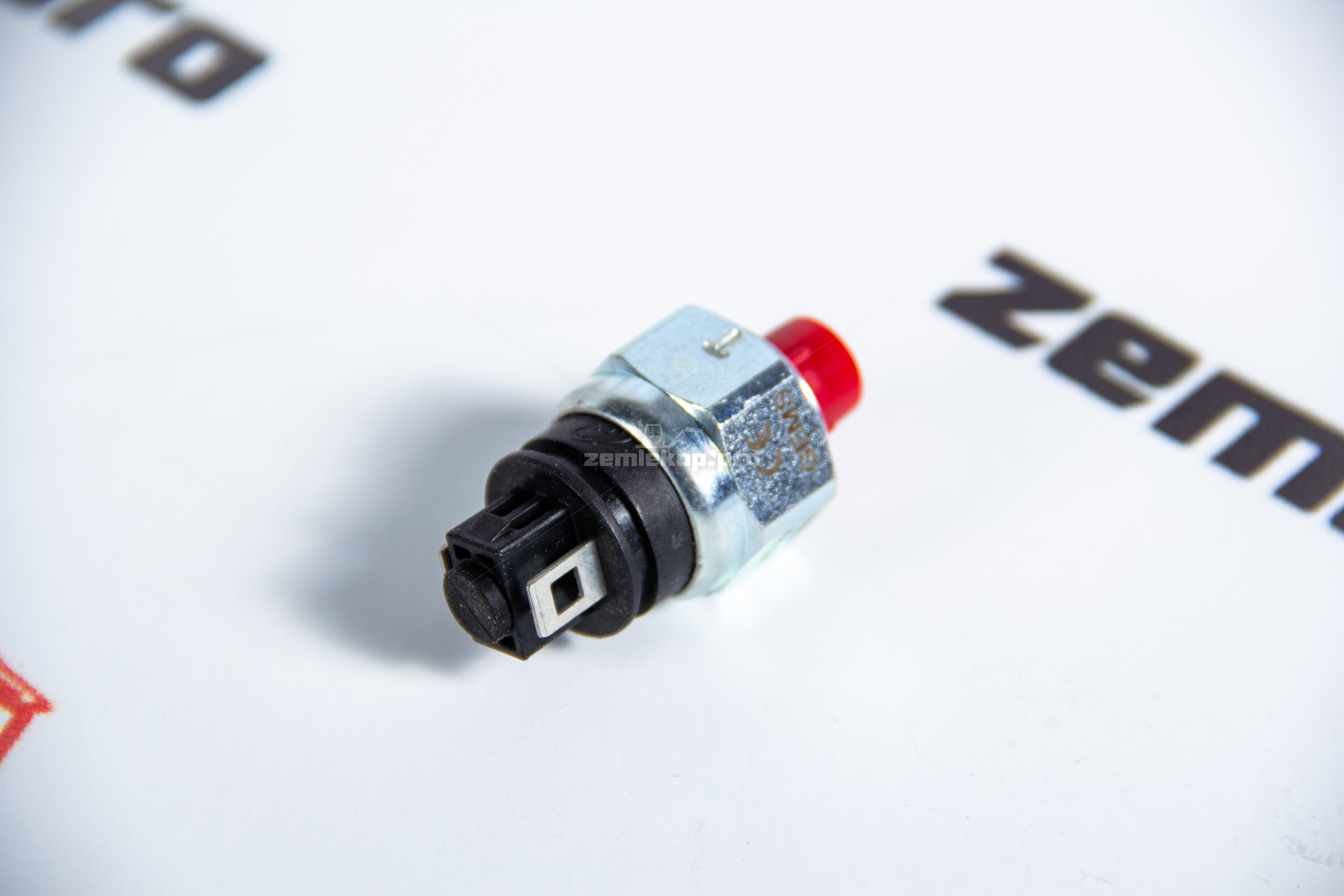 51454937 Датчик давления масла CNH 85817672