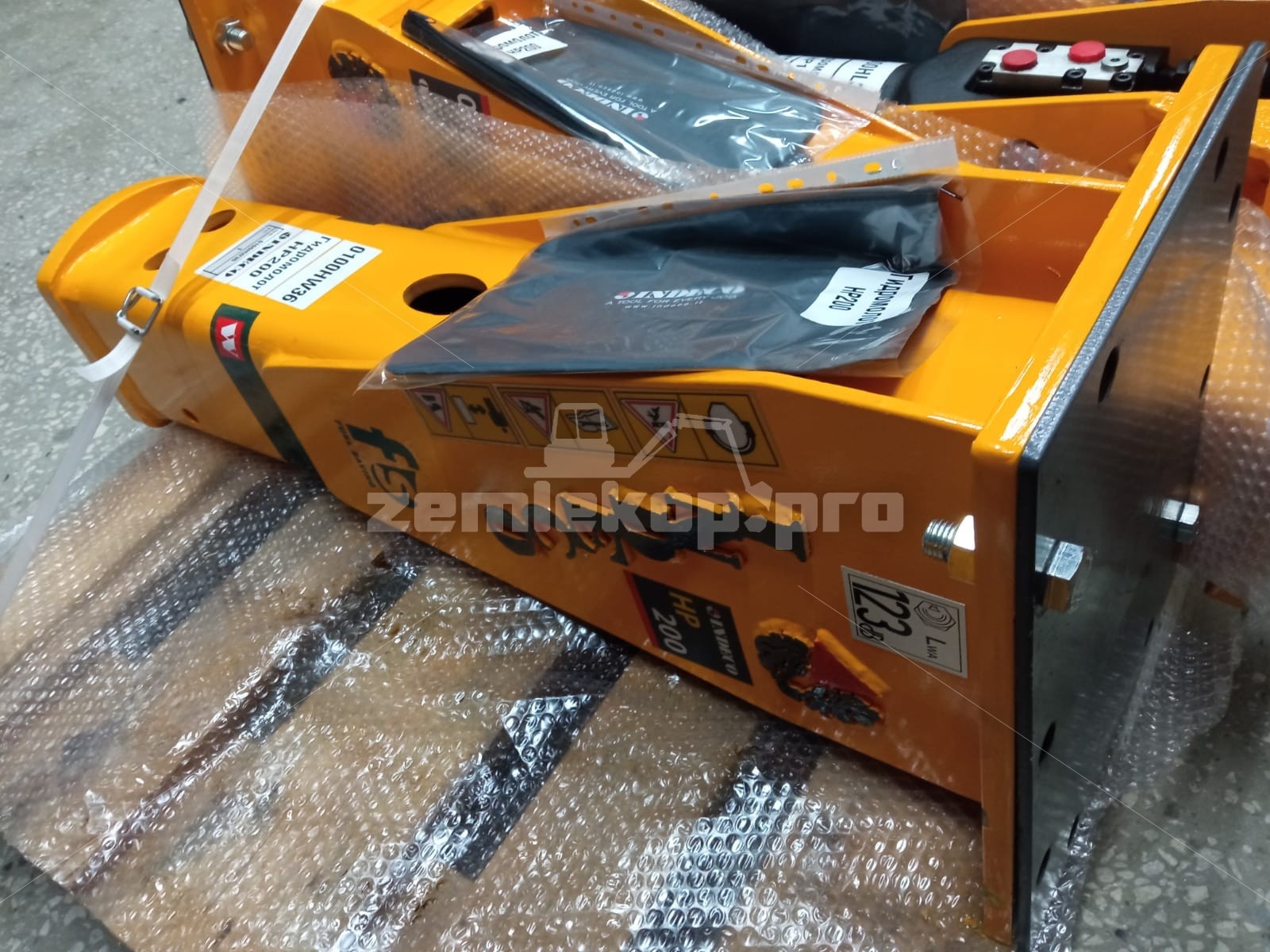 0100HW36 INDECO Гидромолот HP200