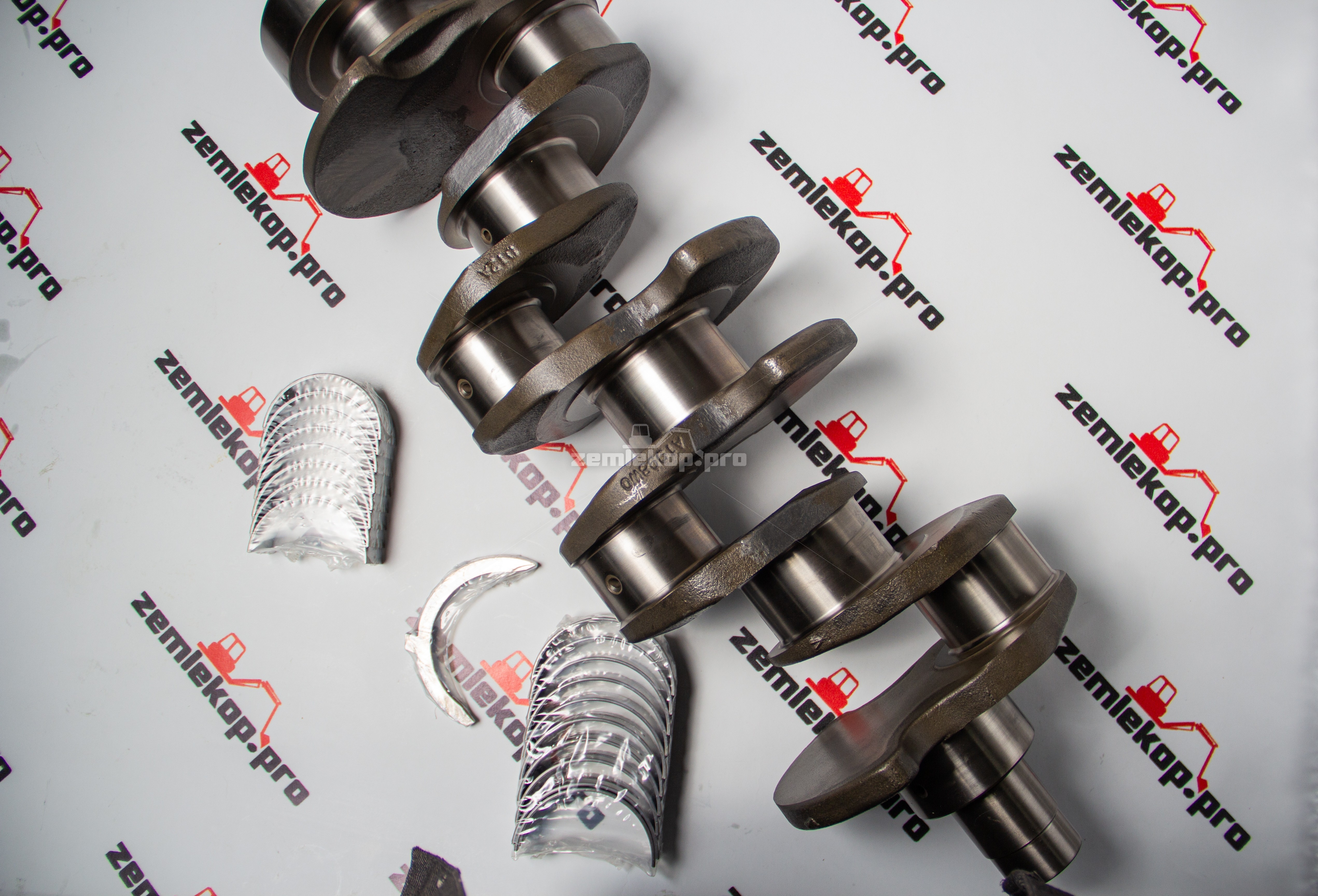ZZ90237 Коленвал в сборе с вкладышами KMP