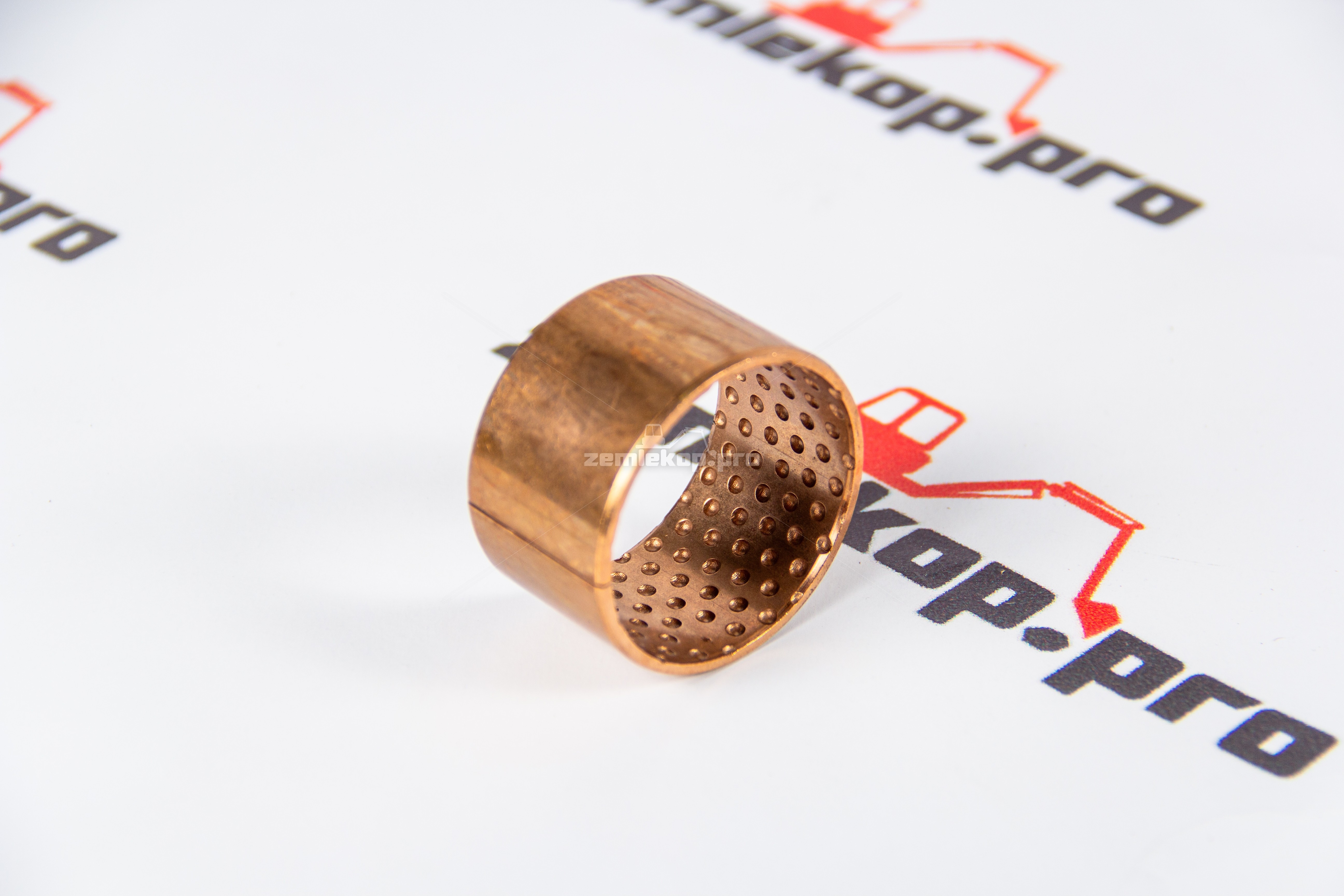 ZTAM-01046 Втулка 211.06.017.01