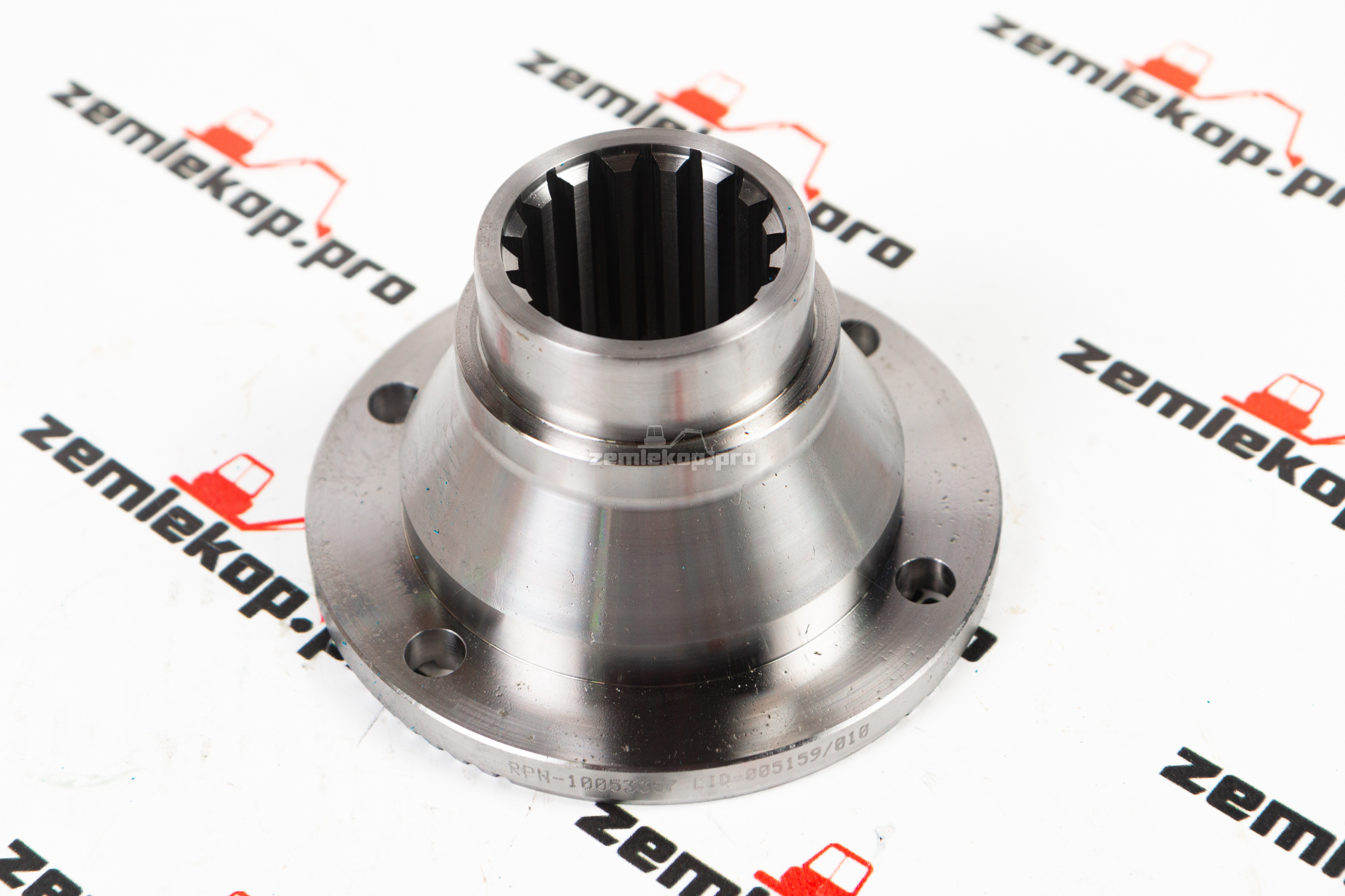 10053357 Фланец КПП DANA