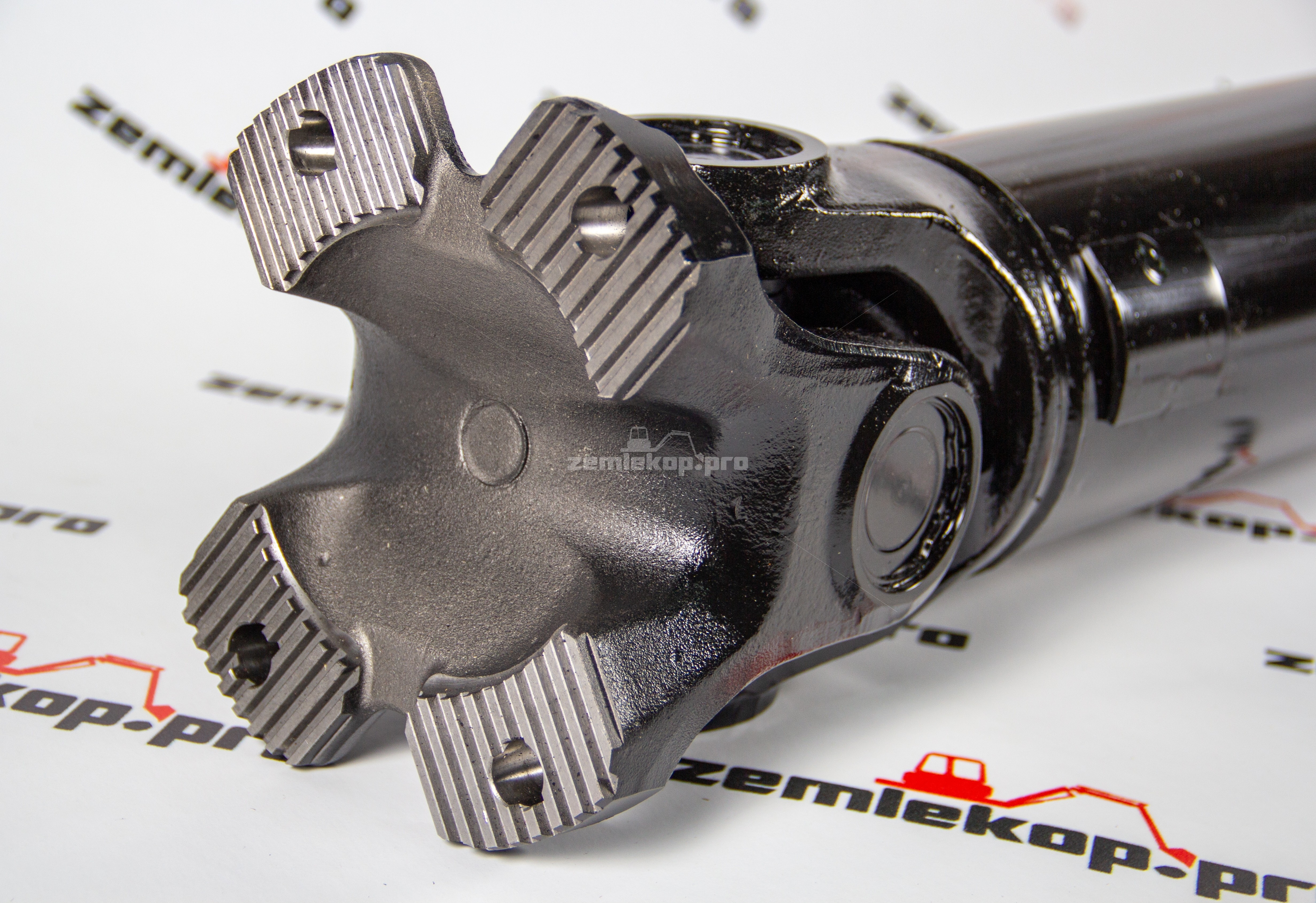 DAS230-10504 Карданный вал D-12718-00, BG00275661