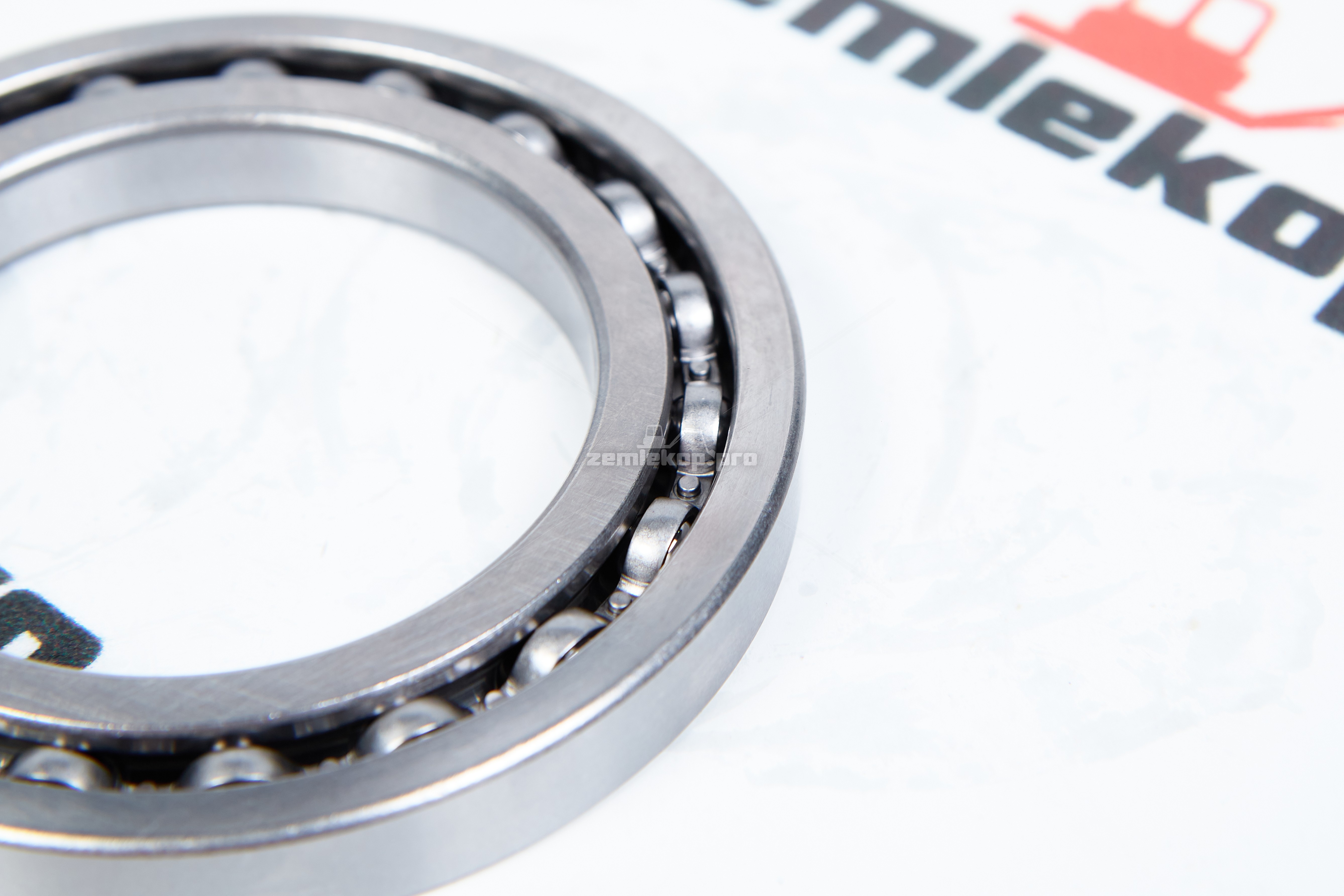 K9001602 ZF Подшипник 0635330050