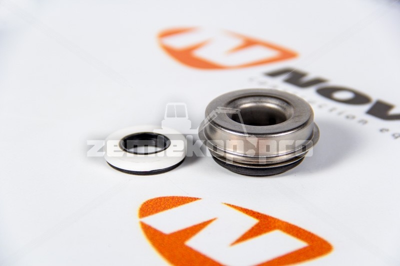 6150-61-1520-ETP Сальник вод. насоса 6124-61-1242, 6211-61-1533