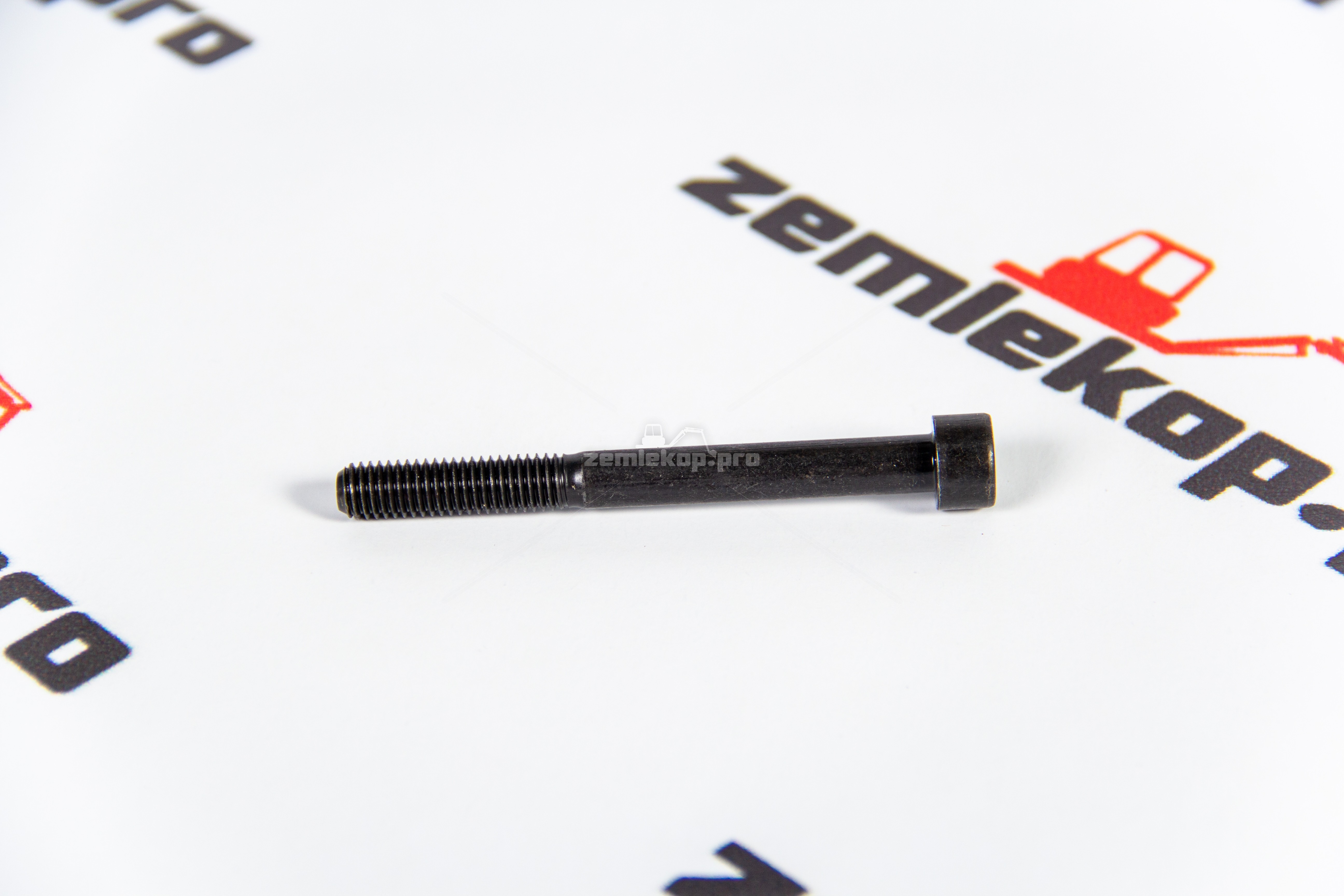 0636101335 Болт ZF 1.120-00108