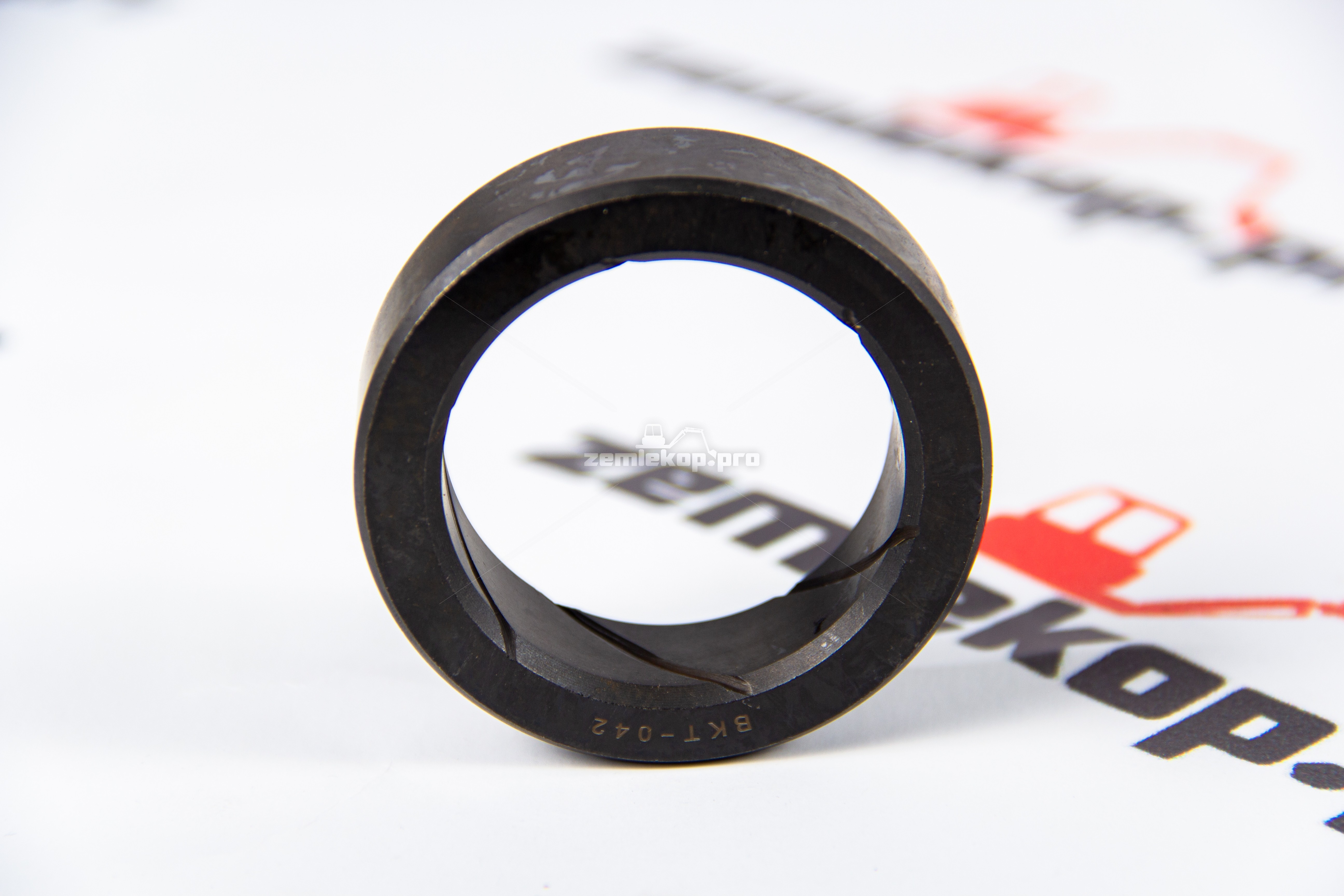 ZTAM-00575 ККК Втулка (2/4)