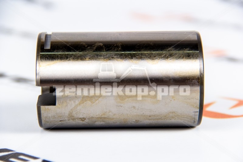 195-15-12520-ETP Вал