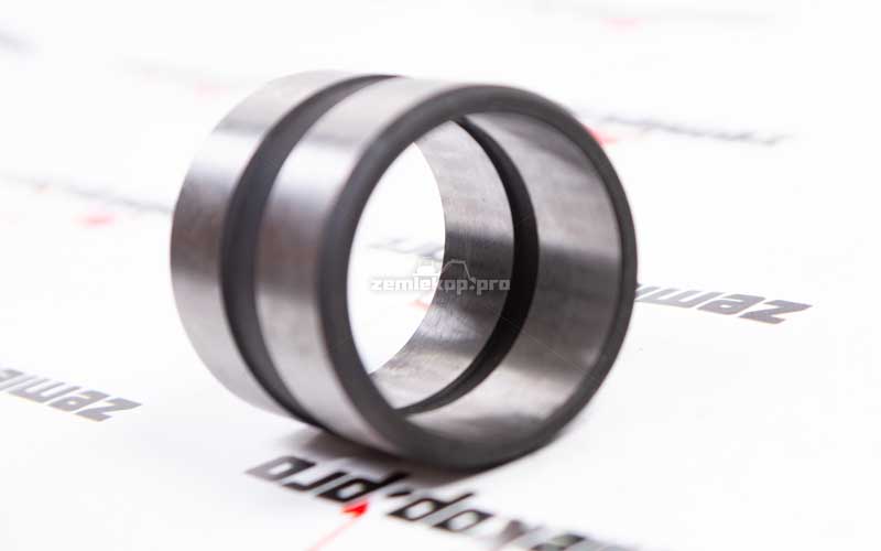 3500047M4 Втулка Terex (5/4)