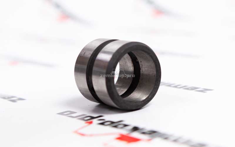 5002510M1 Втулка Terex (6/5)