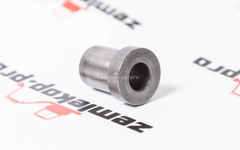 138701 Втулка