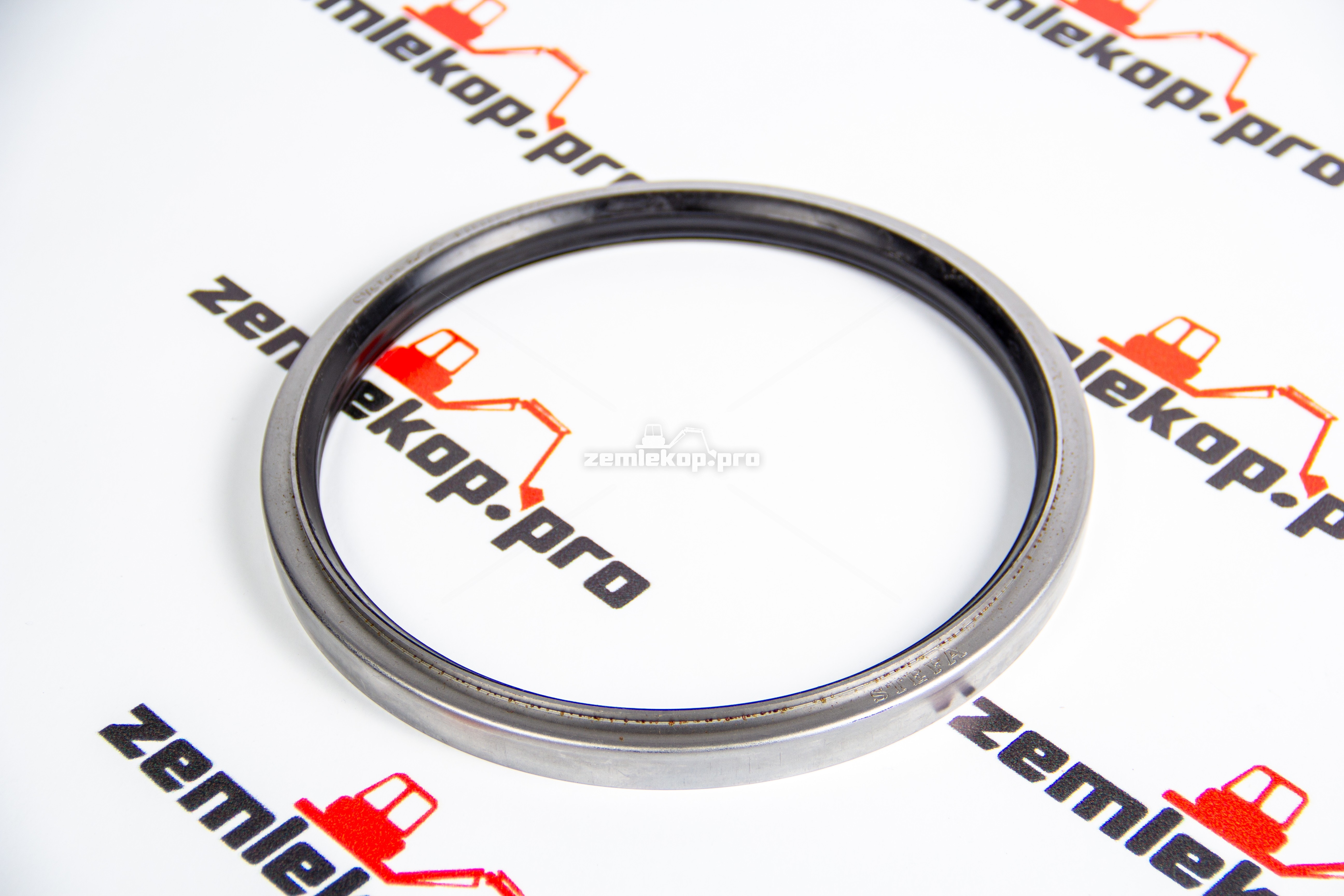 47710 Сальник