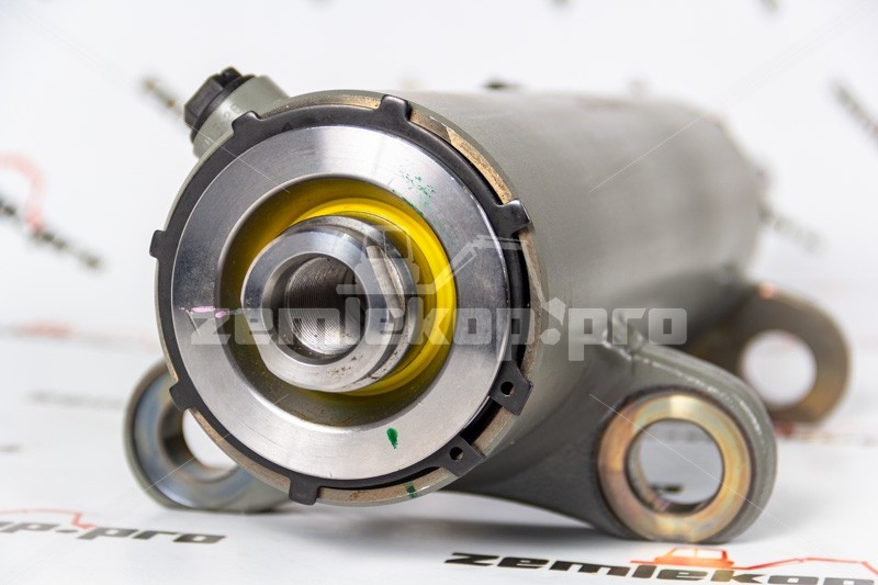 643143 Поворотный цилиндр