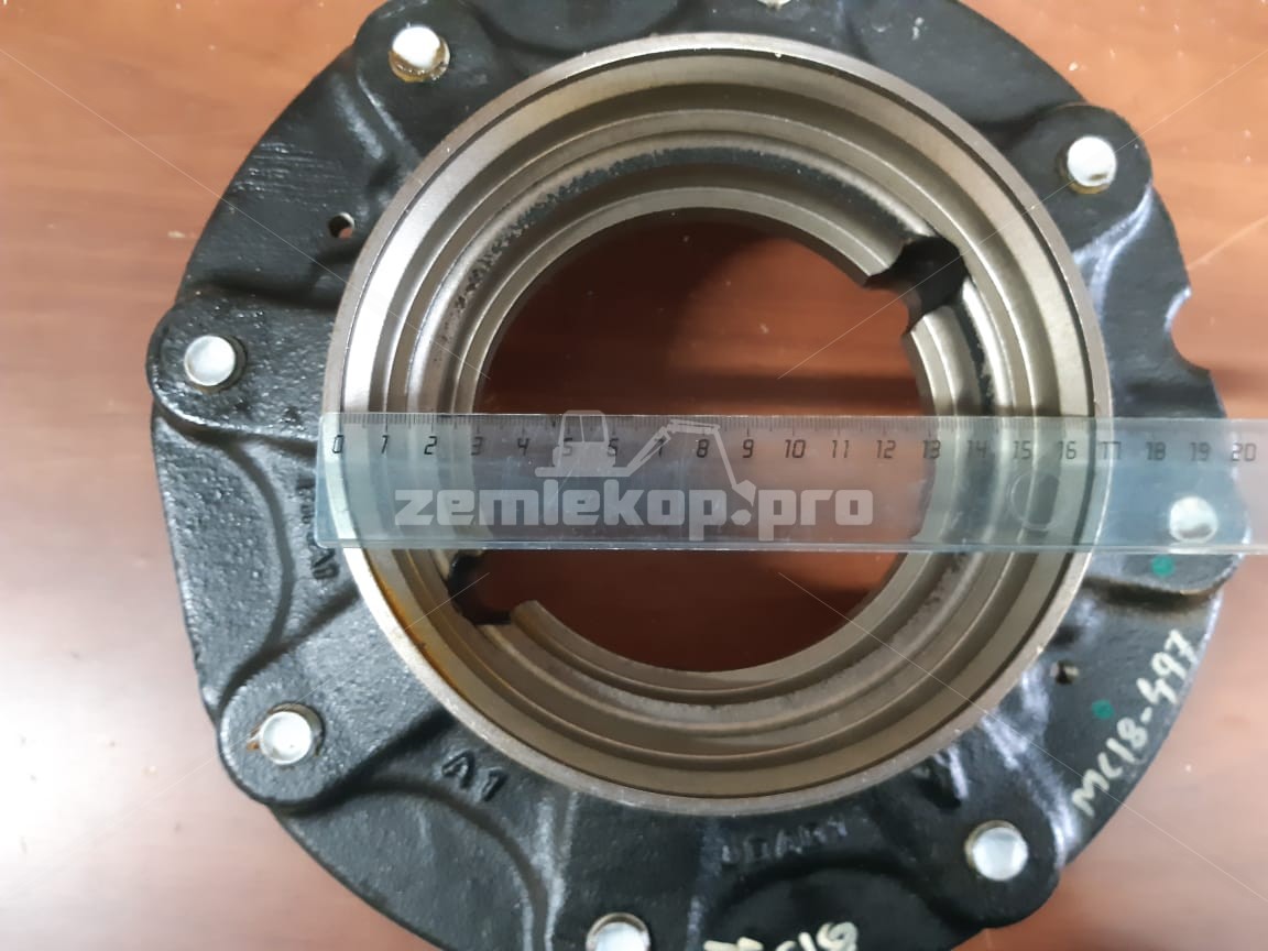 63134 Ступица со шпильками