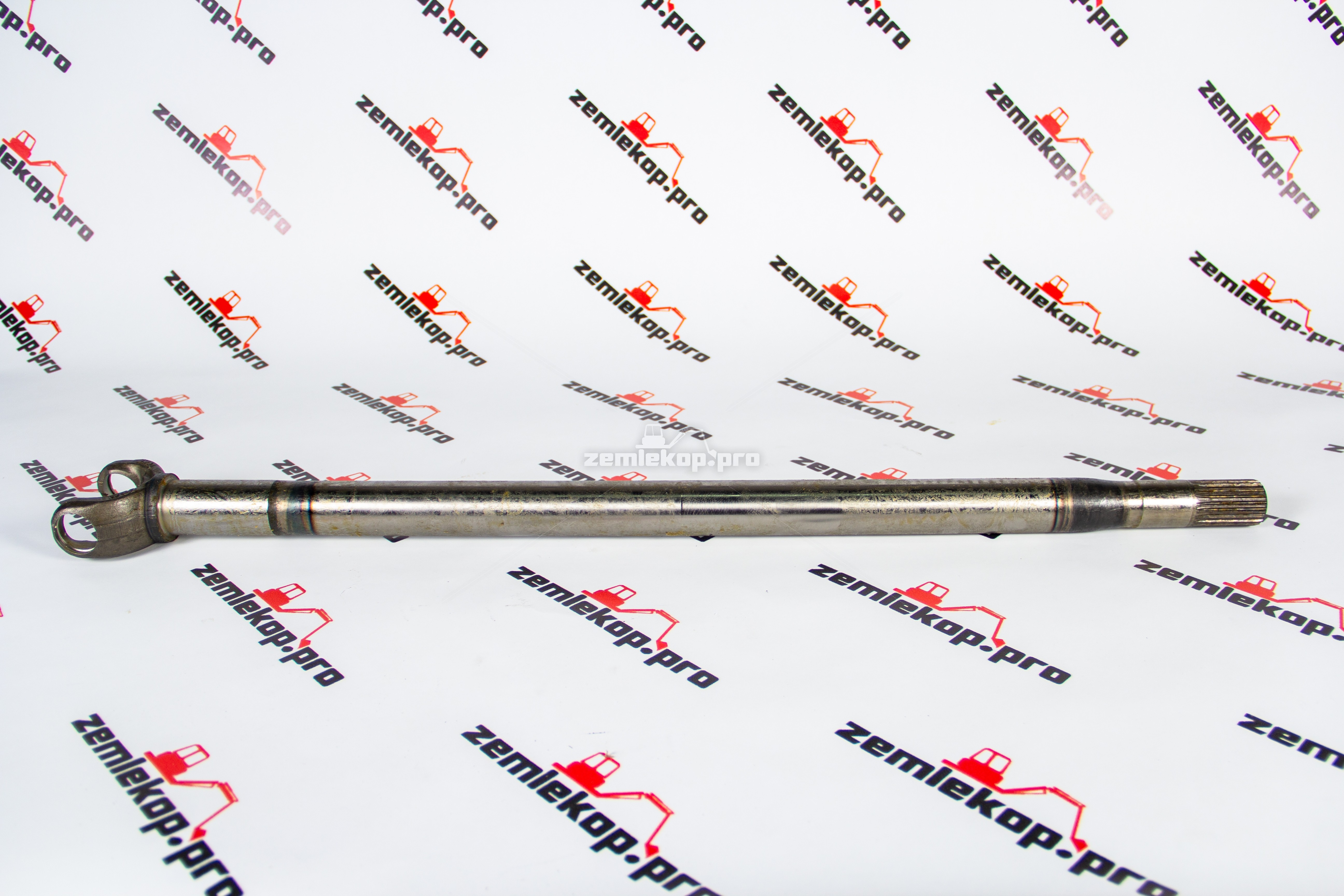 48686 Полуось