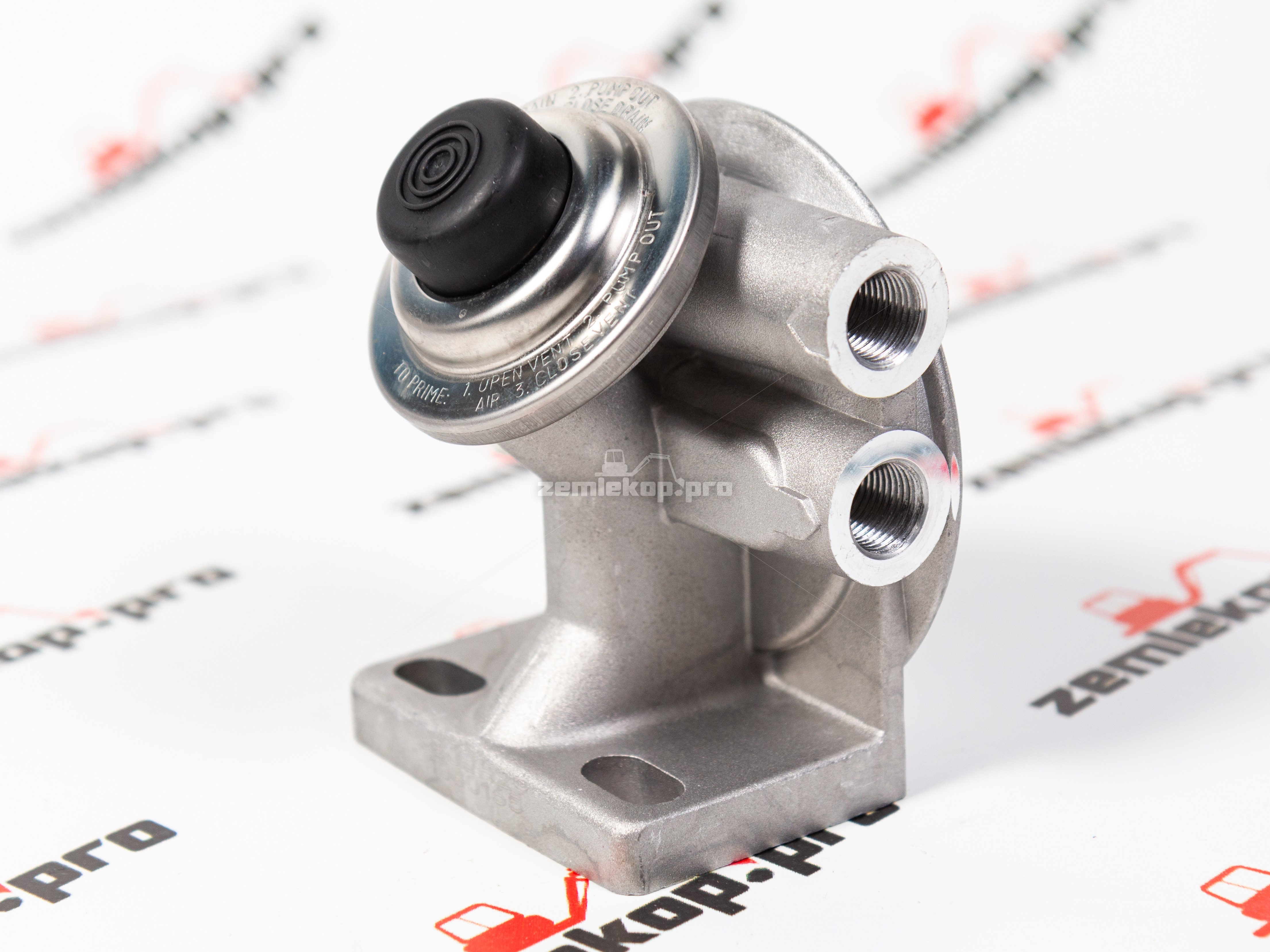 11713138 Помпа VOLVO (ручной подкачки топлива без подогрева) VOE11713138