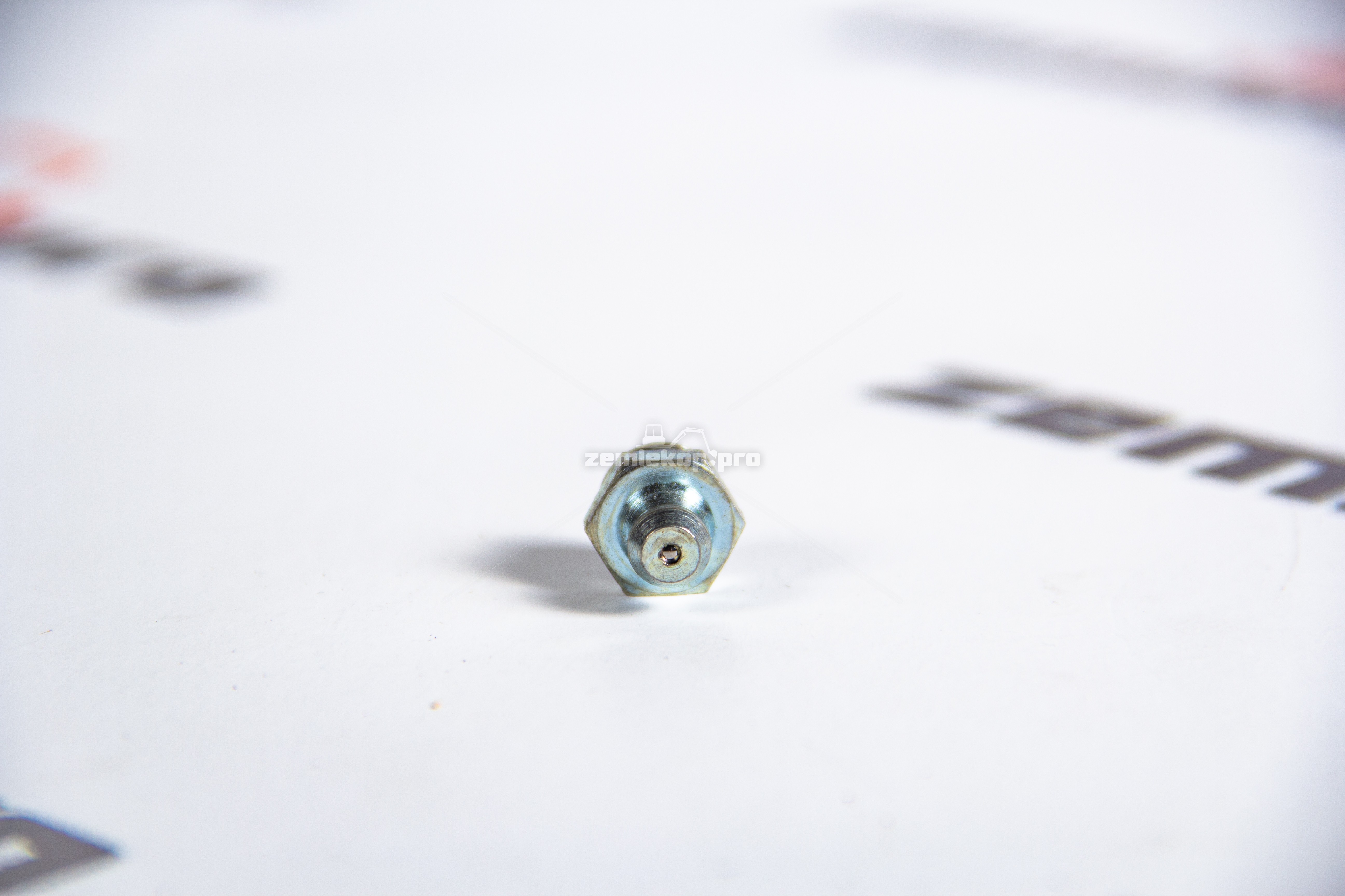 008.01.0213 Ниппель DANA