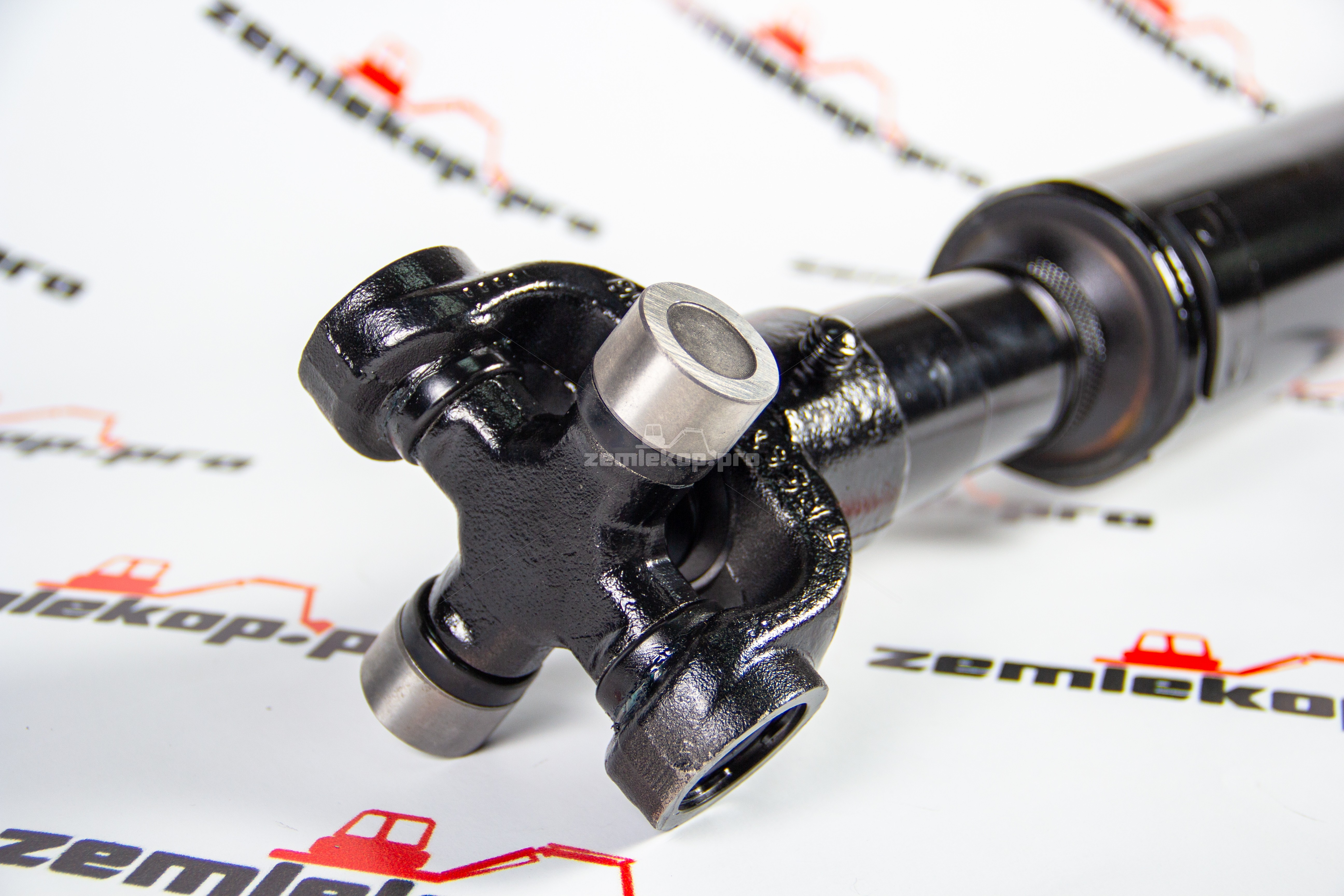 DAS170-6771 Карданный вал D-15356-00, 331-8534, 331-8535