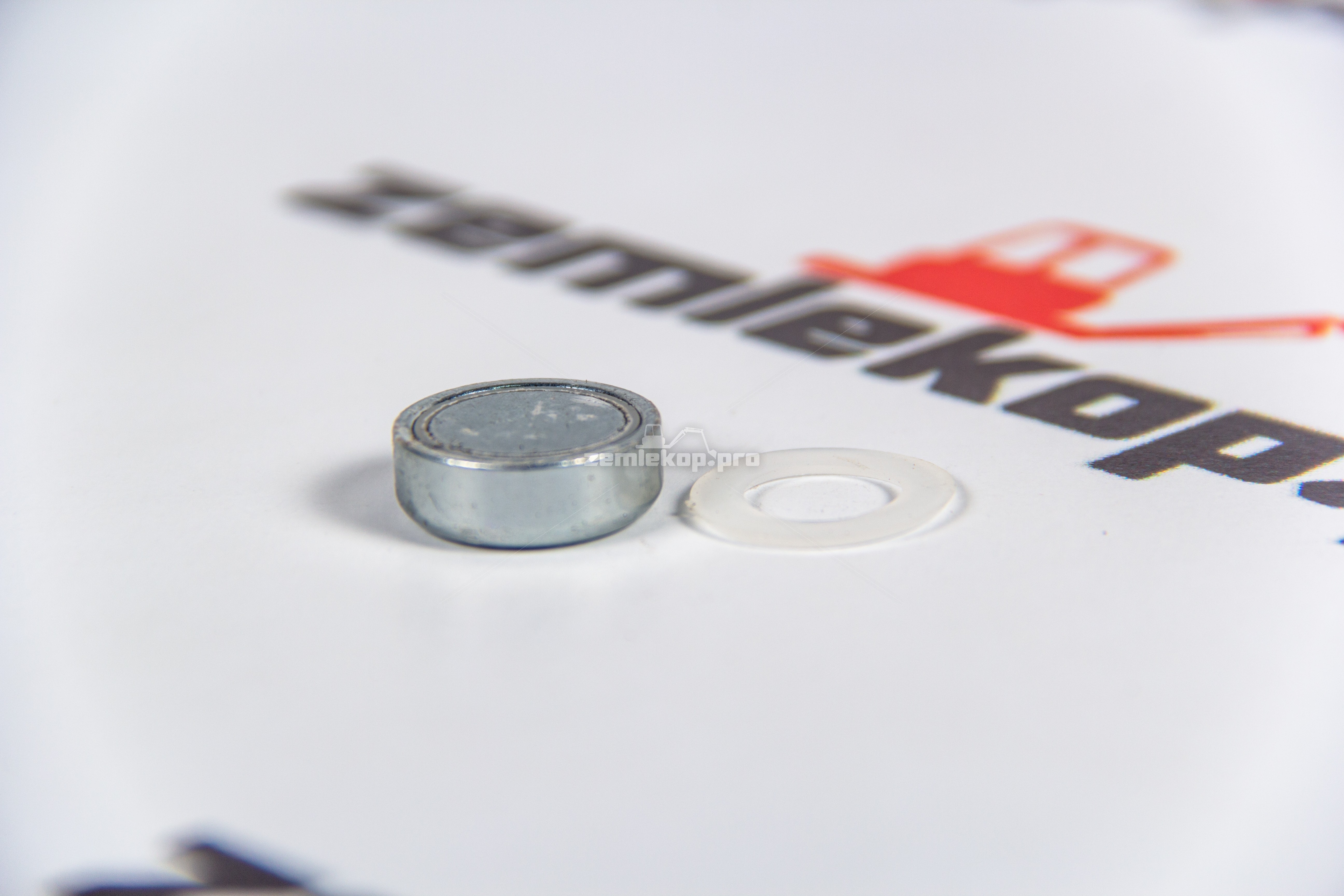 0501317040 Заглушка ZF (2 этаж 5ст. 2.14)