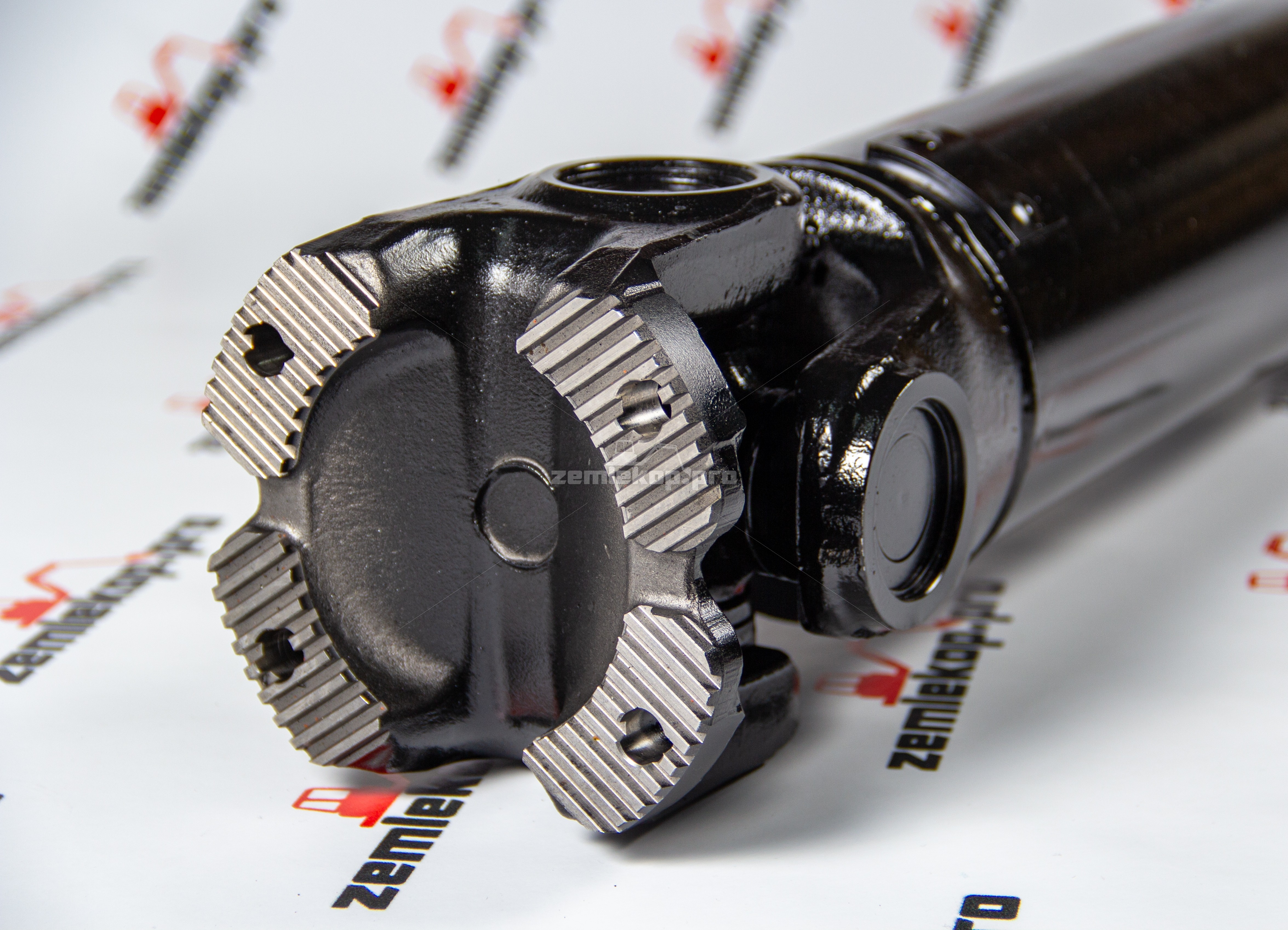 DAS410-147012 Карданный вал 61390302 (ГТР к КПП)