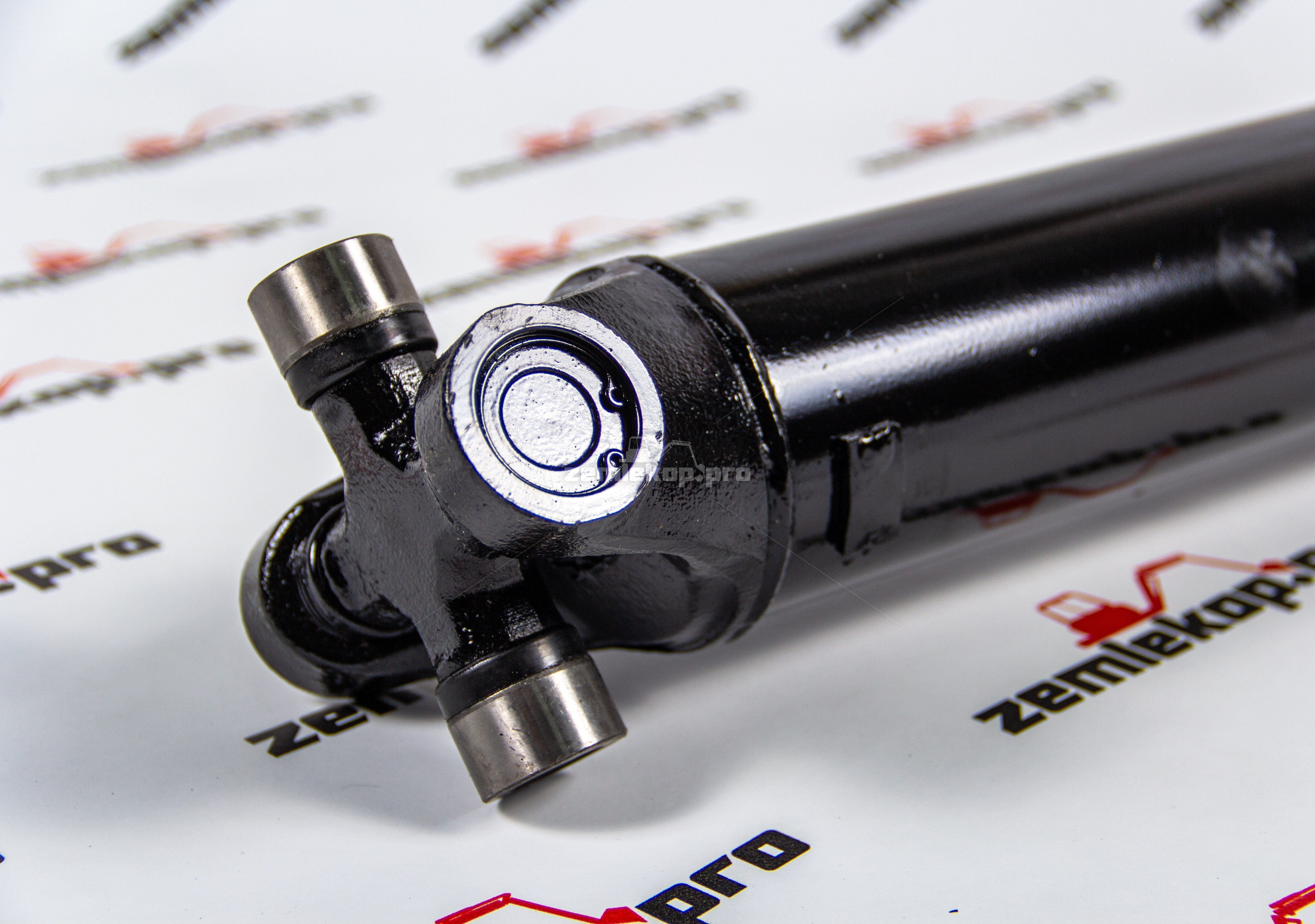 DAS120-6701 Вал карданный