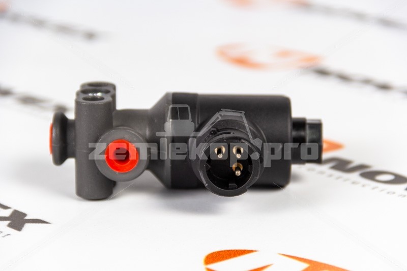 811W52160-6115 SITRAK Клапан электромагнитный