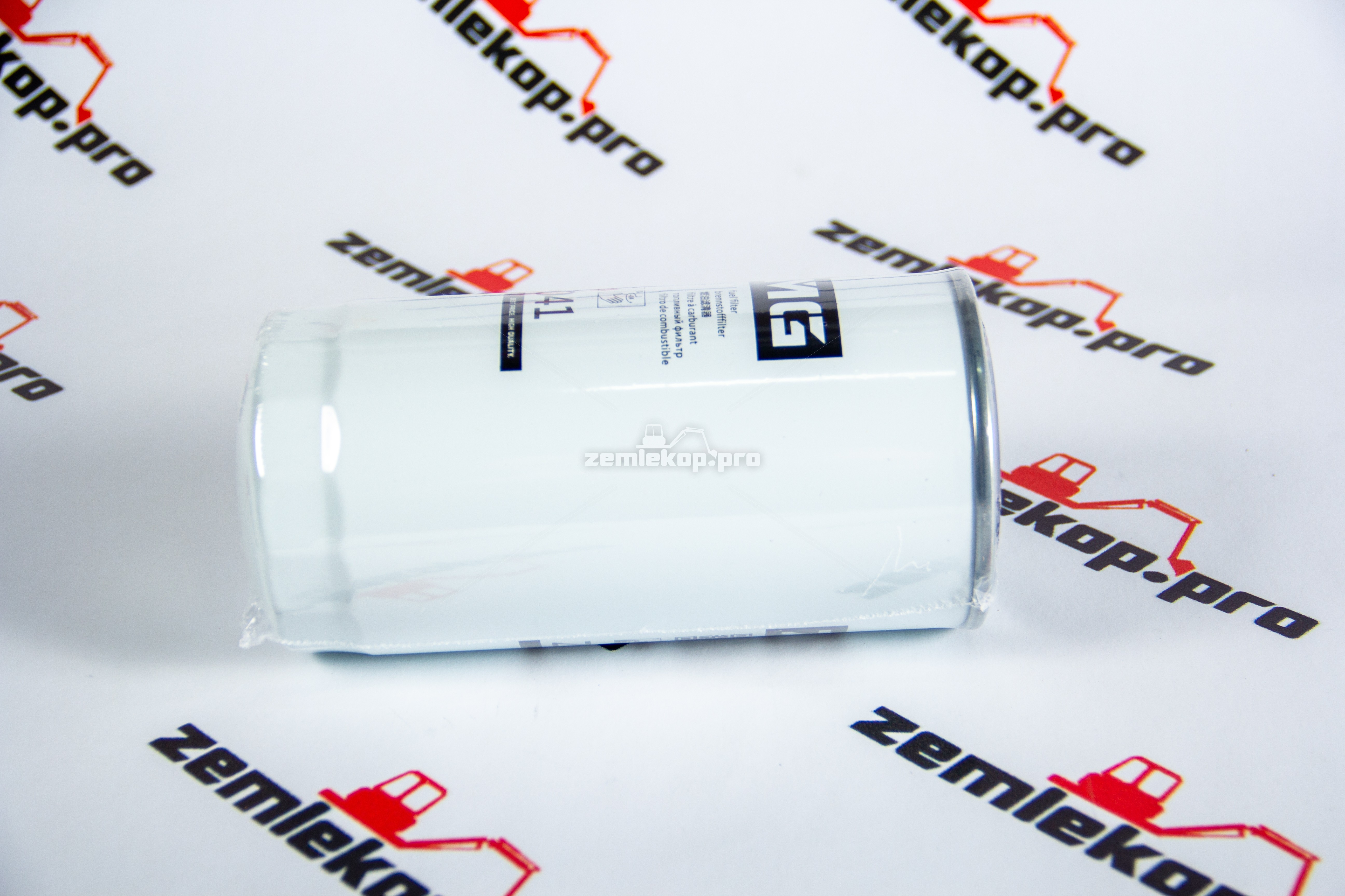 ST20710 Фильтр топливный FF5485, BF7813, P550881, P550880, 87803197