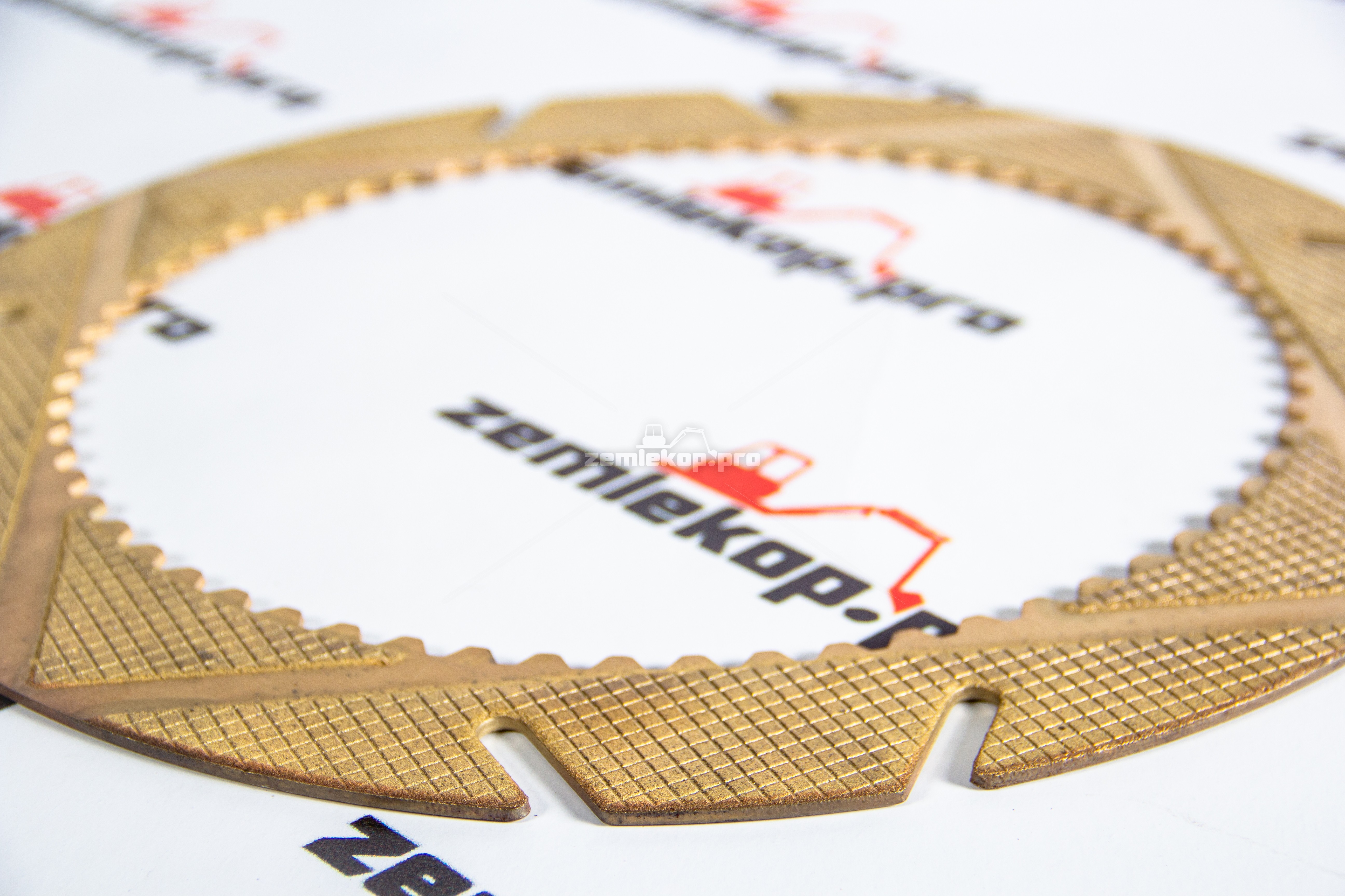 ZGAQ-02779^ Диск  K9001887, T386854, 0501322140 