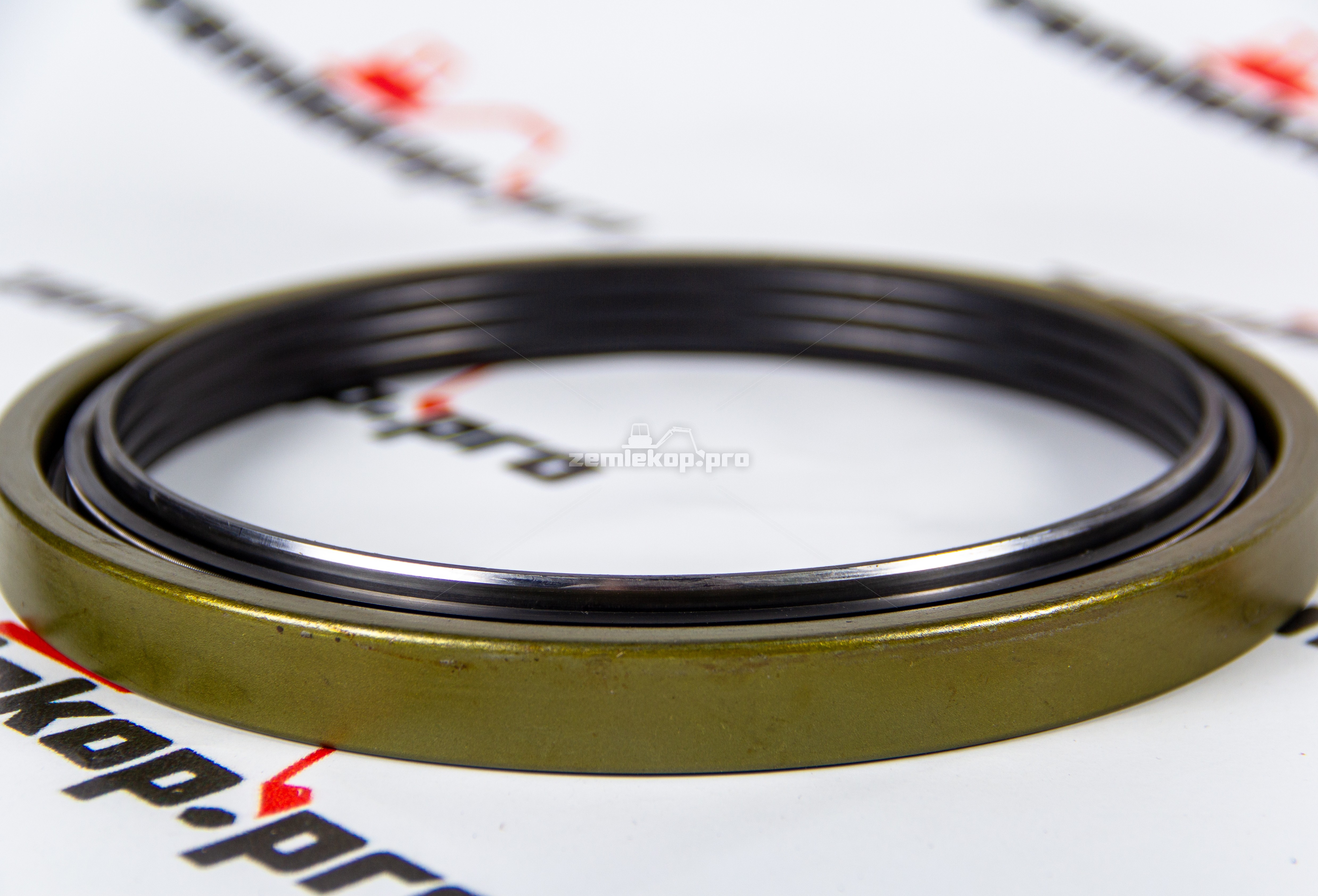 ZTAM-00191 Сальник 123.06.016.01, 001.25.1544, 57010175, ZTAM-00935, ZTAM-00373