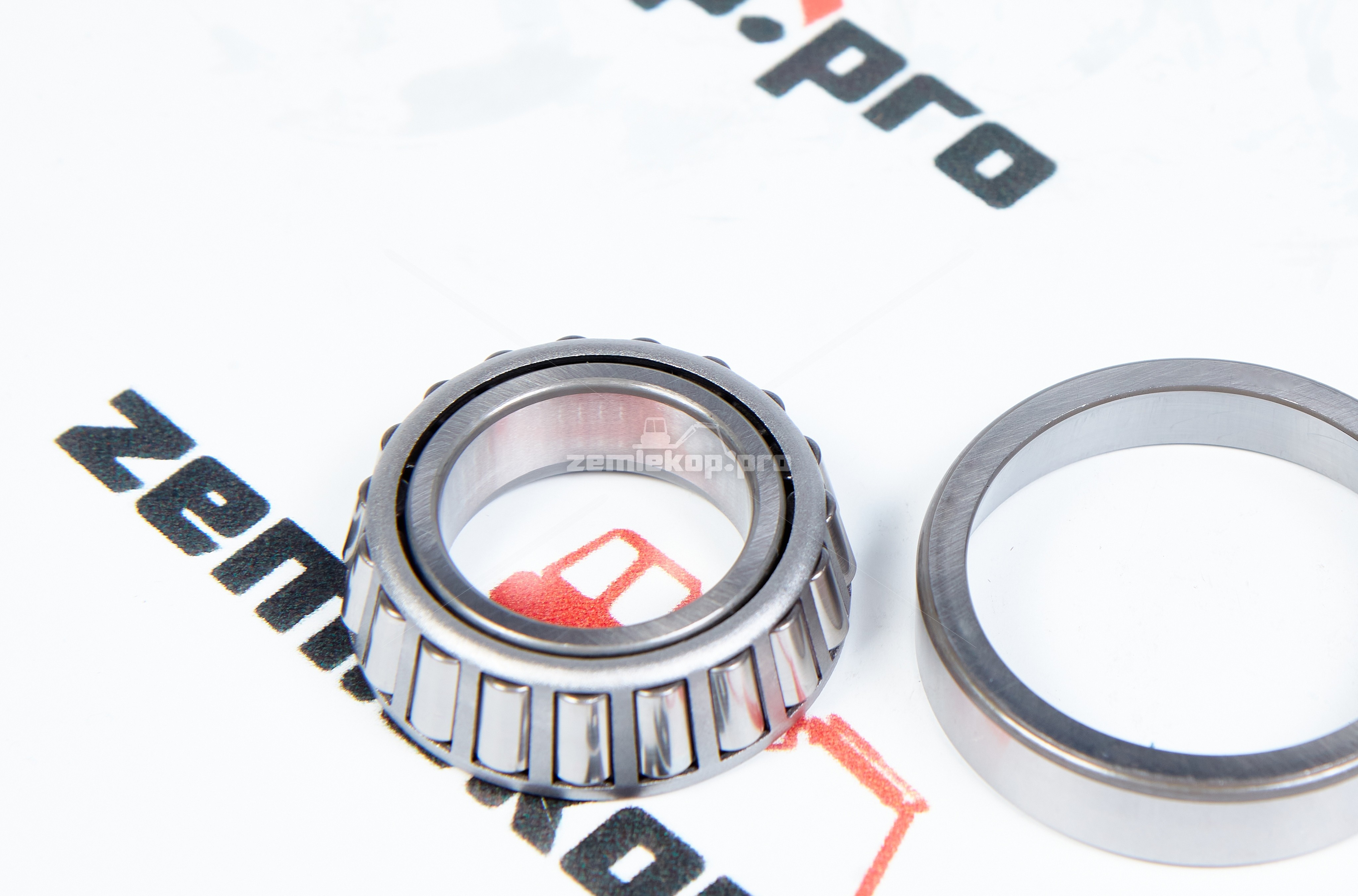 4661202016 Подшипник (US) ZF AT339915