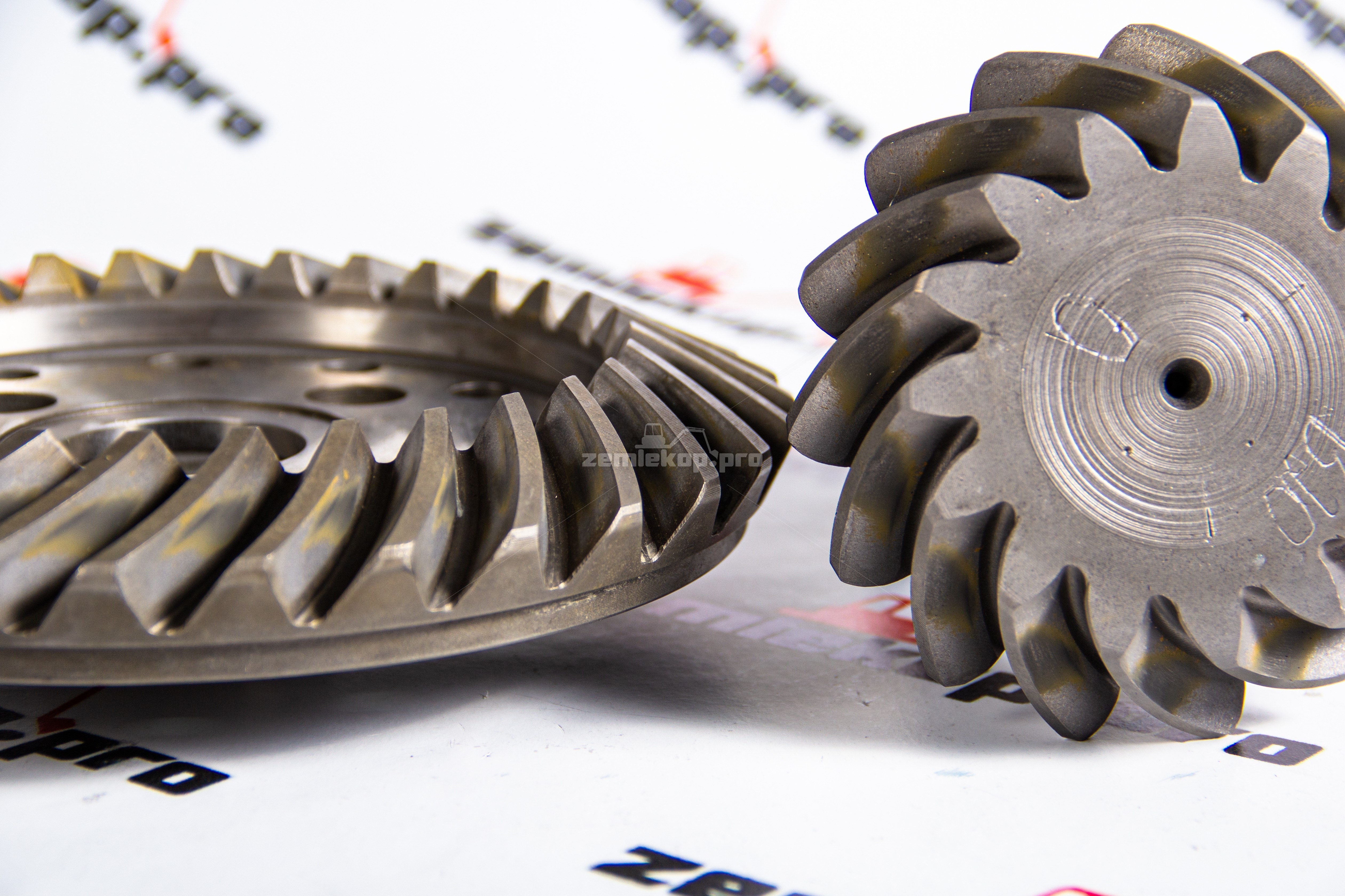 112.04.500.27 Главная пара DANA