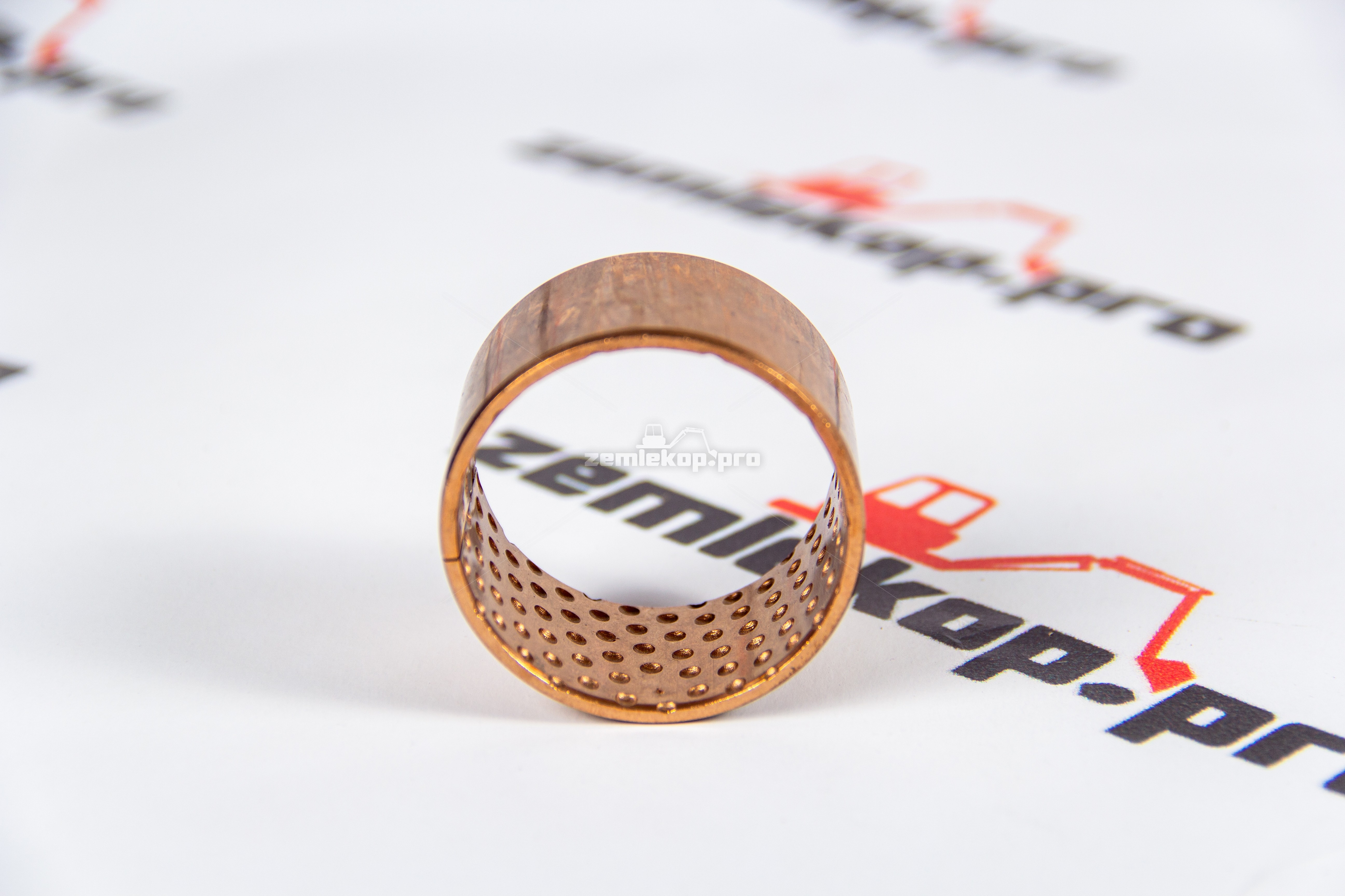 ZTAM-01046 Втулка 211.06.017.01