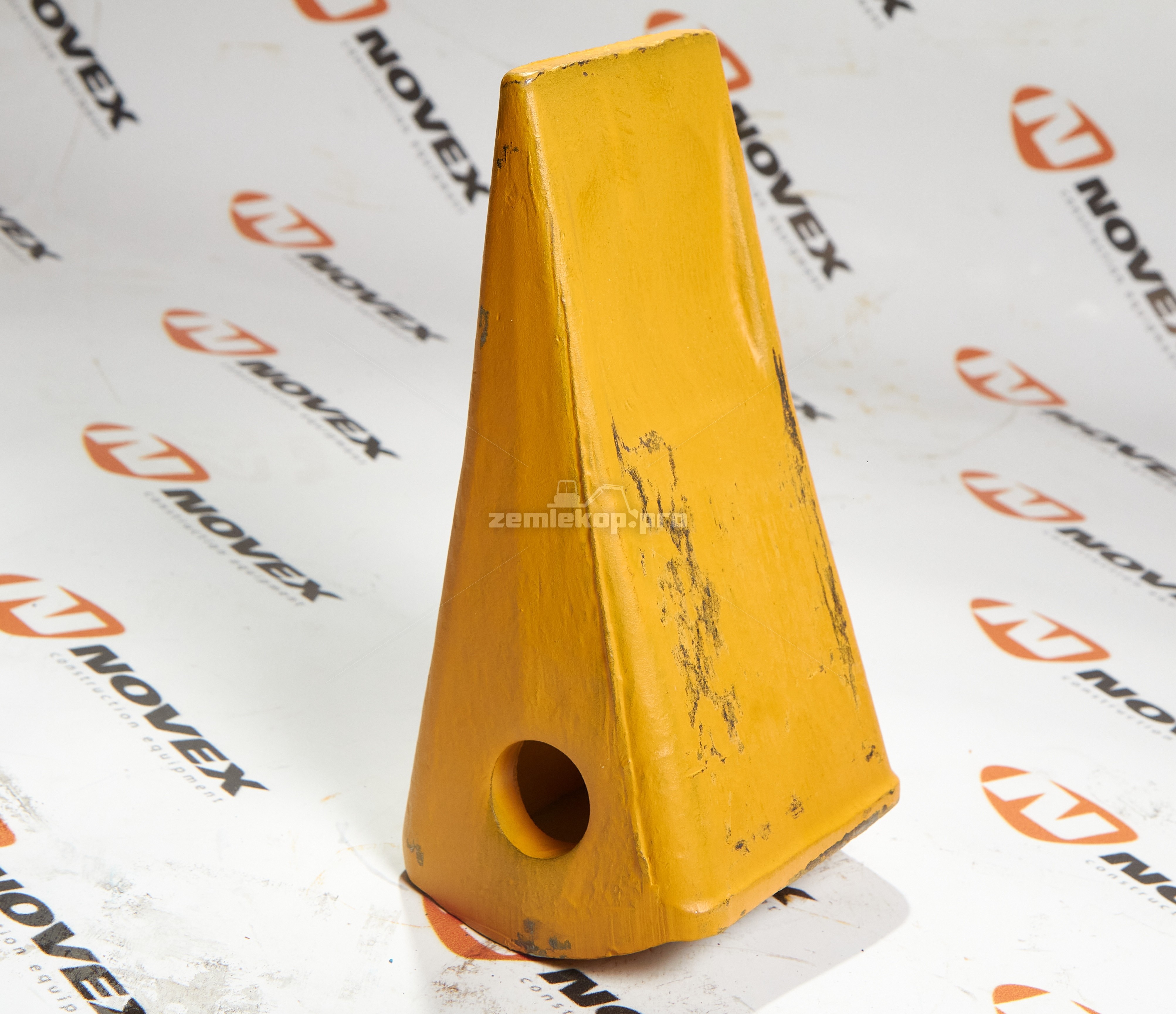 208-70-14152 Коронка ковша