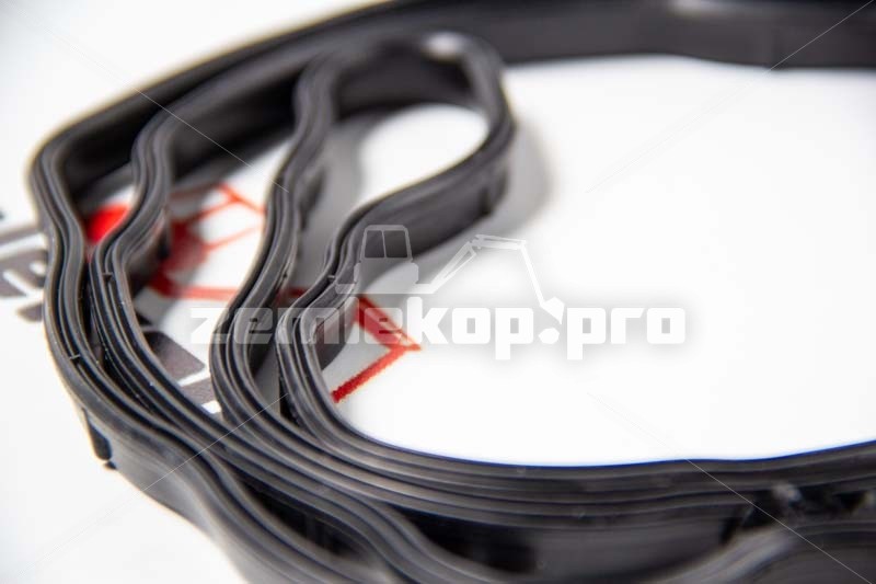 504070039CNH 504070039 CNH Прокладка проставочной плиты CNH