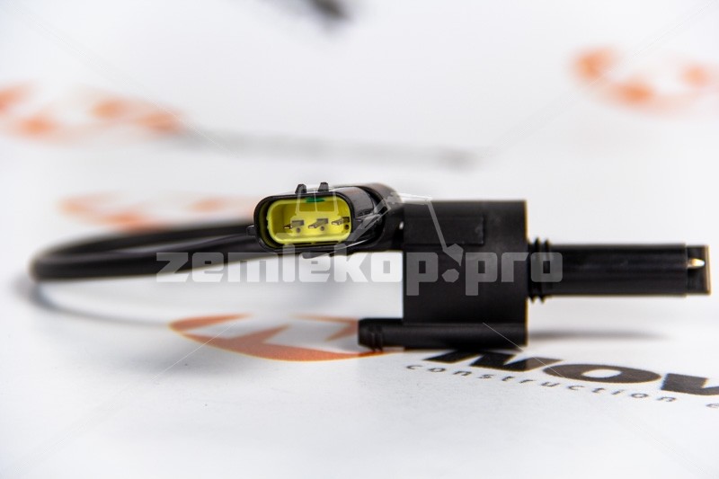 WG9925550967 SITRAK Датчик уровня воды топливного фильтра 