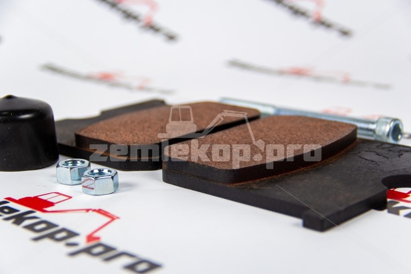 4214404 Комплект колодок DANA