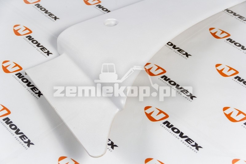 812W66410-0309TW0001 SITRAK Панель боковая левая заднего крыла (под габаритные огни) 