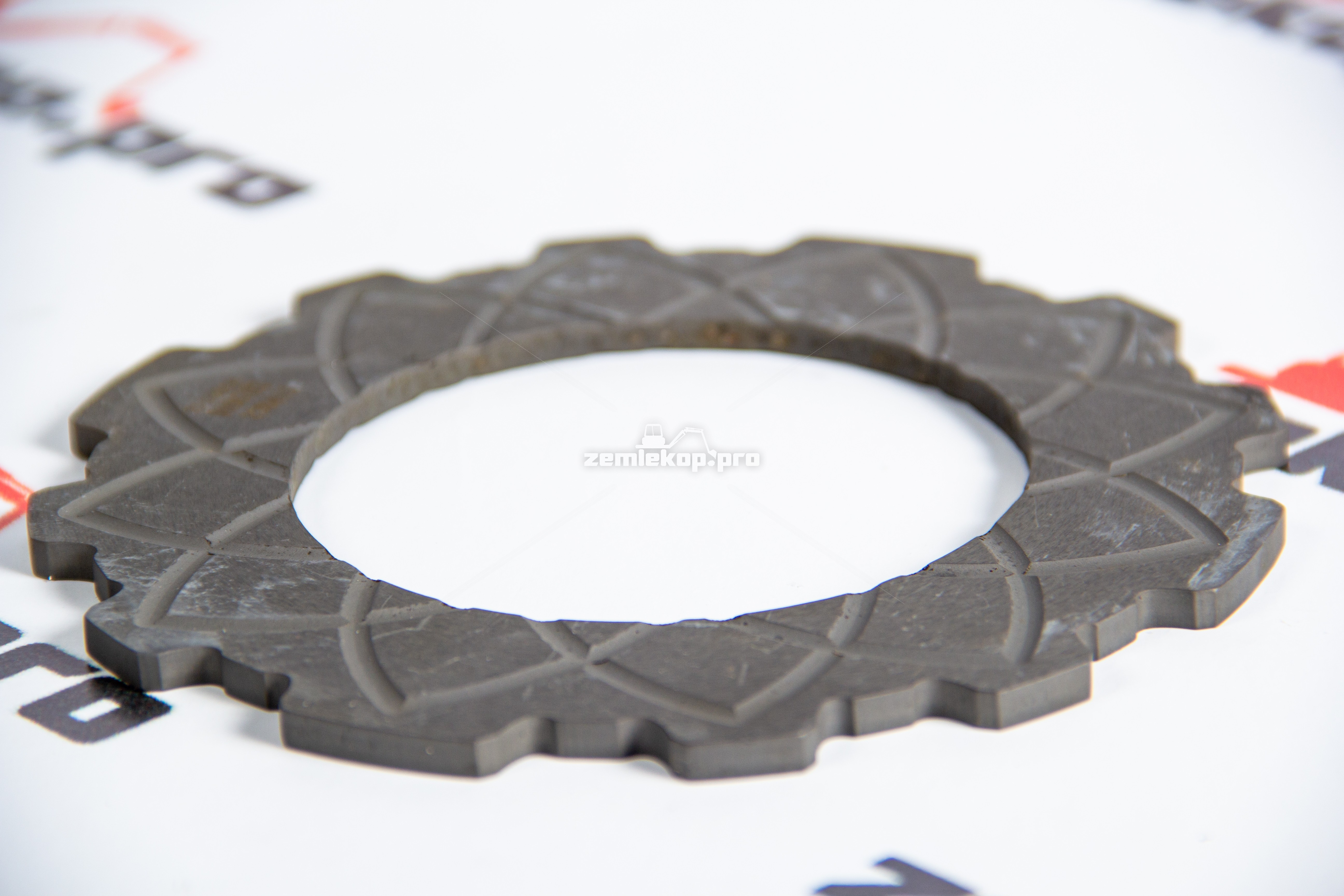 04698817^ Тормозной диск 2114639 