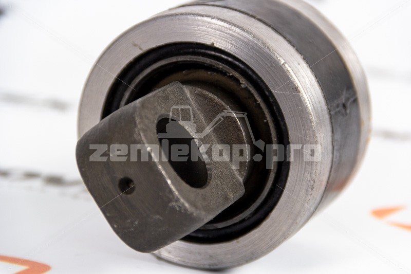 WG9725529213 SITRAK Шарнир сферический концевой в сборе(для V-тяги AZ9925522272)