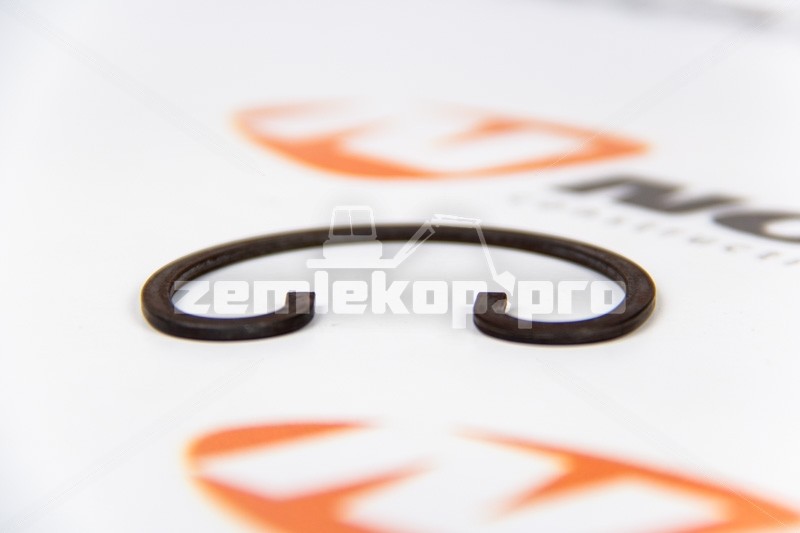 200V90810-0038 SITRAK Кольцо стопорное поршневого пальца