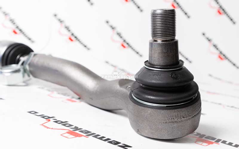 211.24.626.01 Тяга рулевая DANA