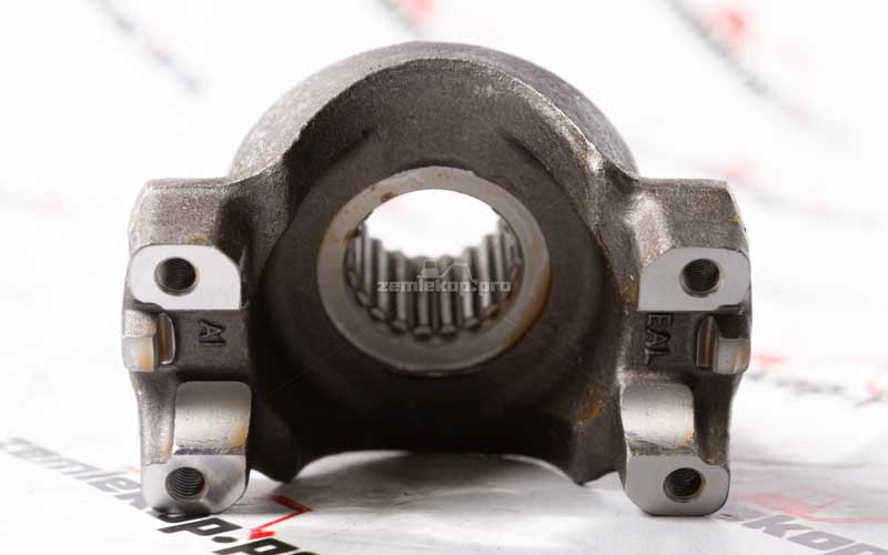 644592 Фланец КПП